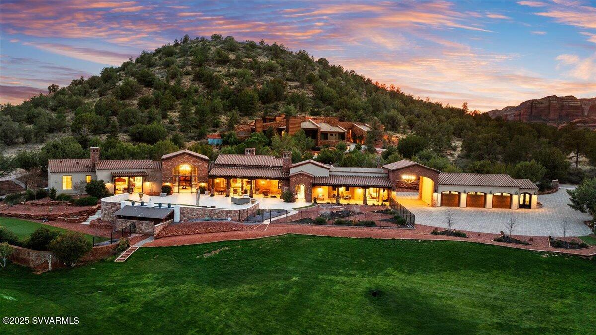 Seven Canyons - Residential