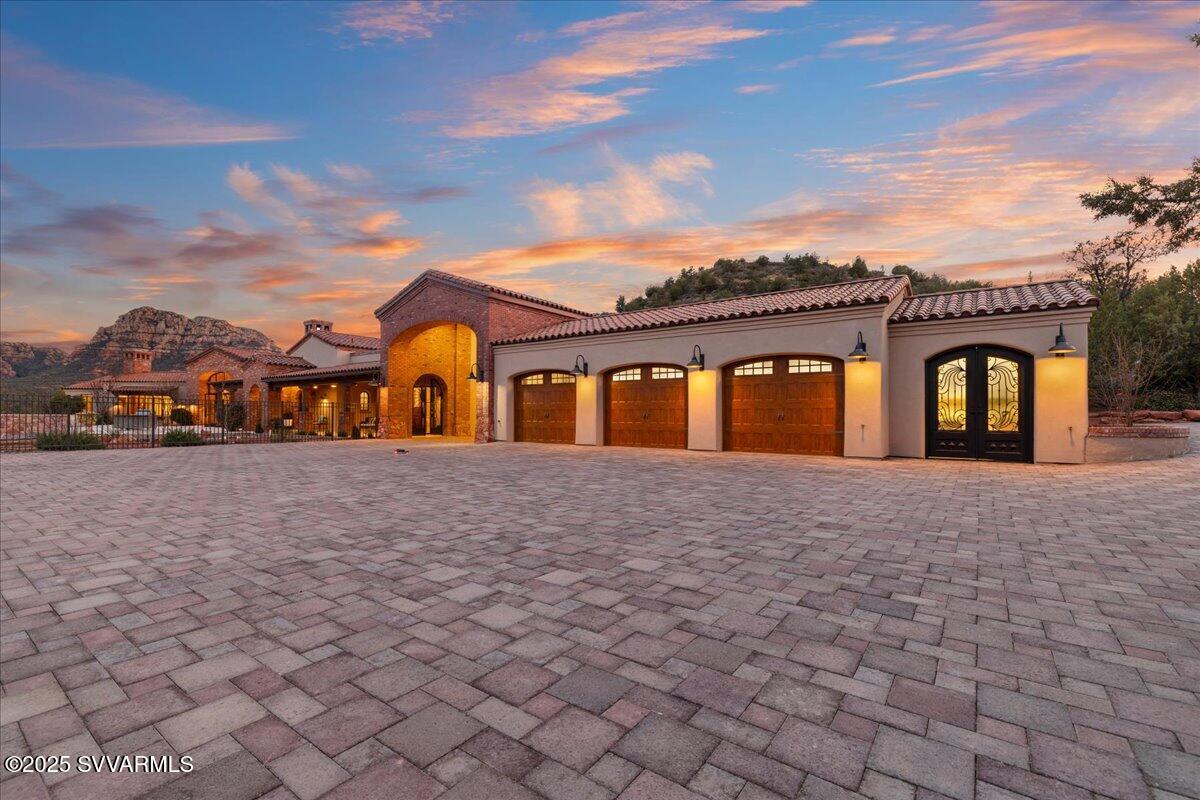 Seven Canyons - Residential