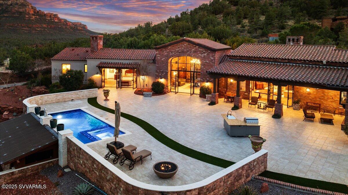 Seven Canyons - Residential