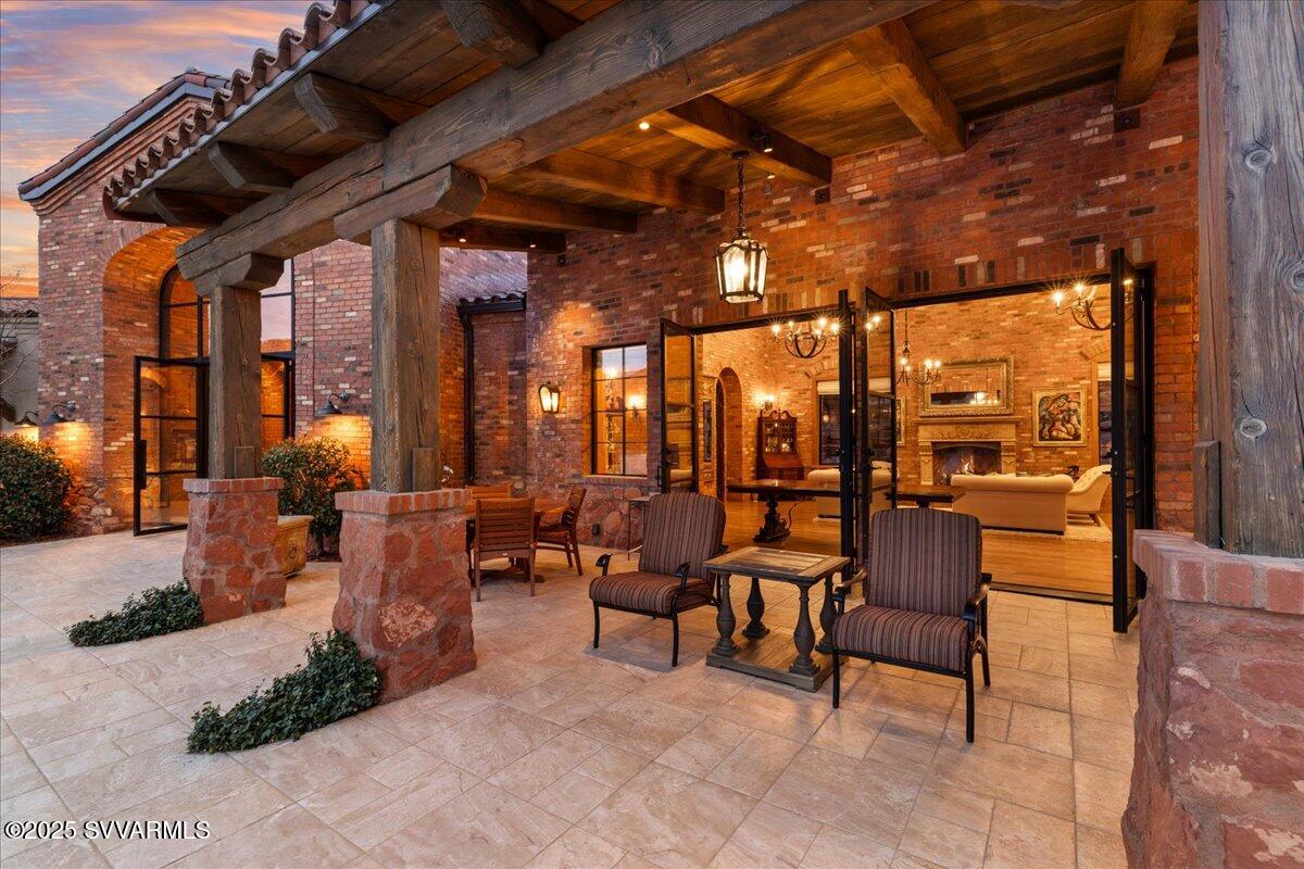 Seven Canyons - Residential