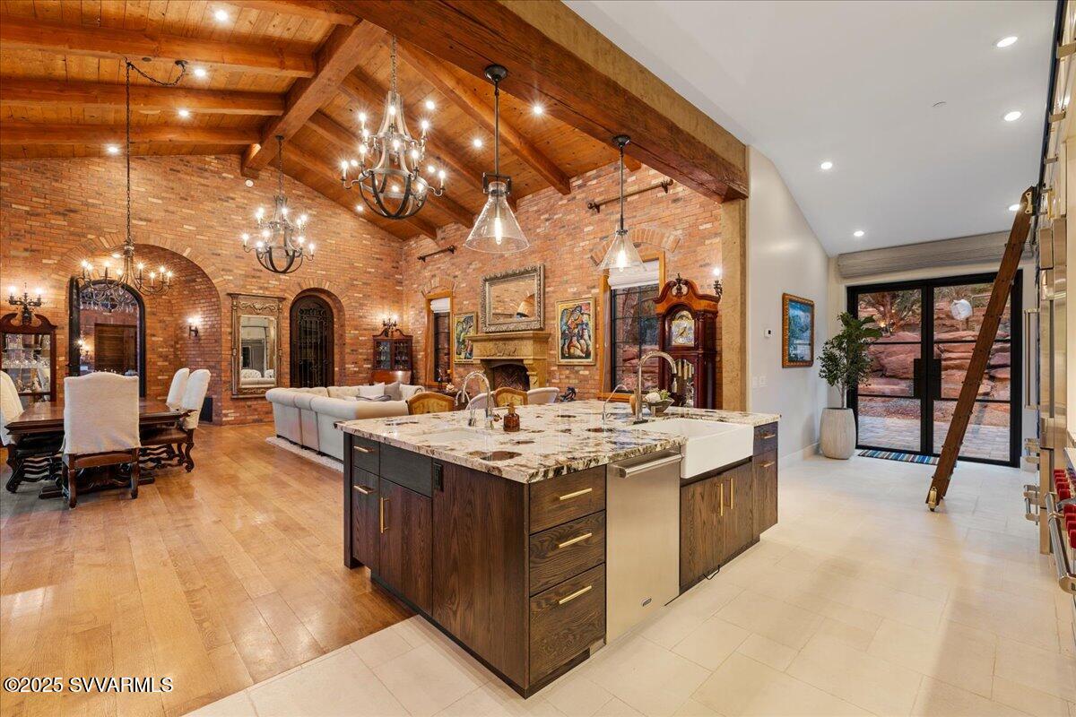 Seven Canyons - Residential
