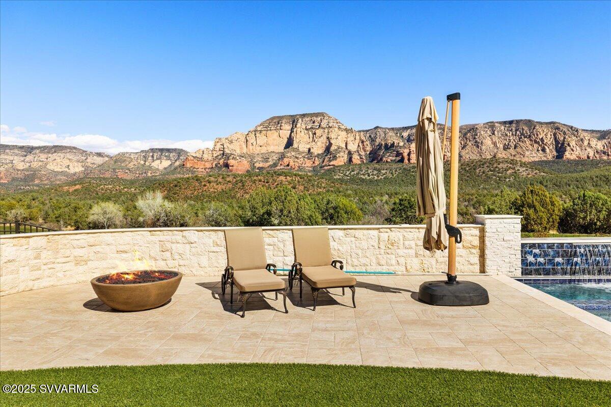 Seven Canyons - Residential