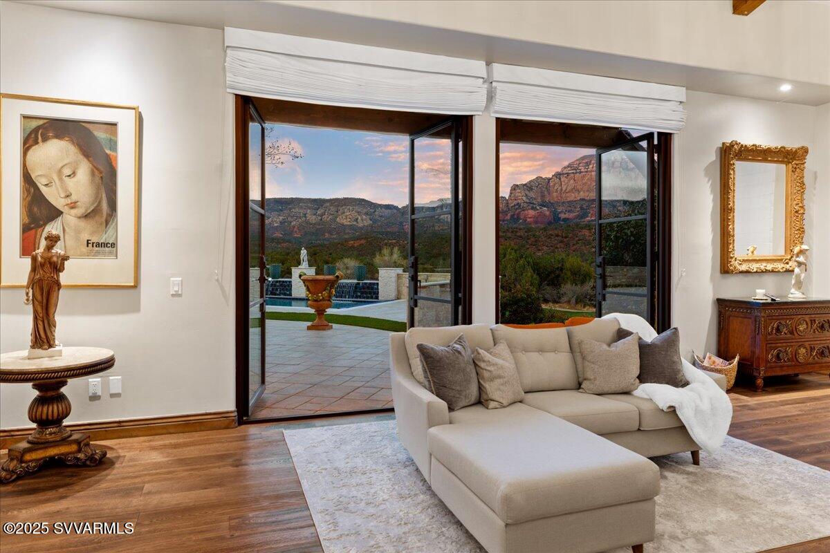 Seven Canyons - Residential