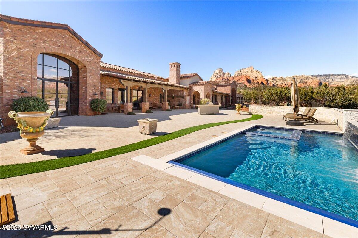 Seven Canyons - Residential