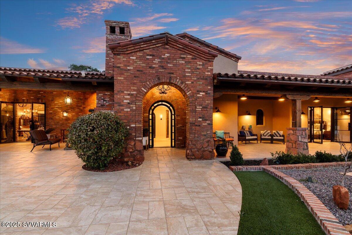 Seven Canyons - Residential