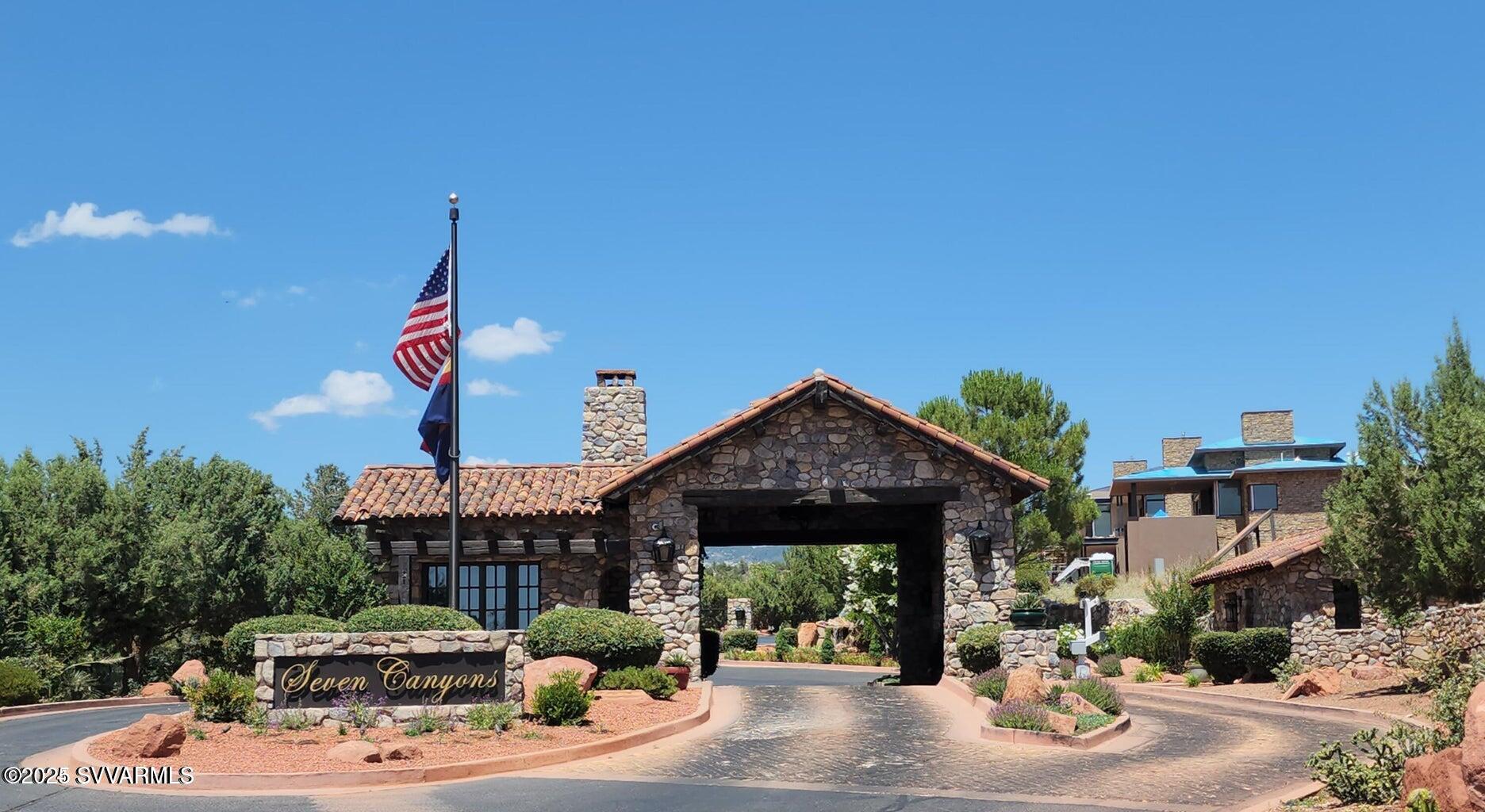 Seven Canyons - Residential
