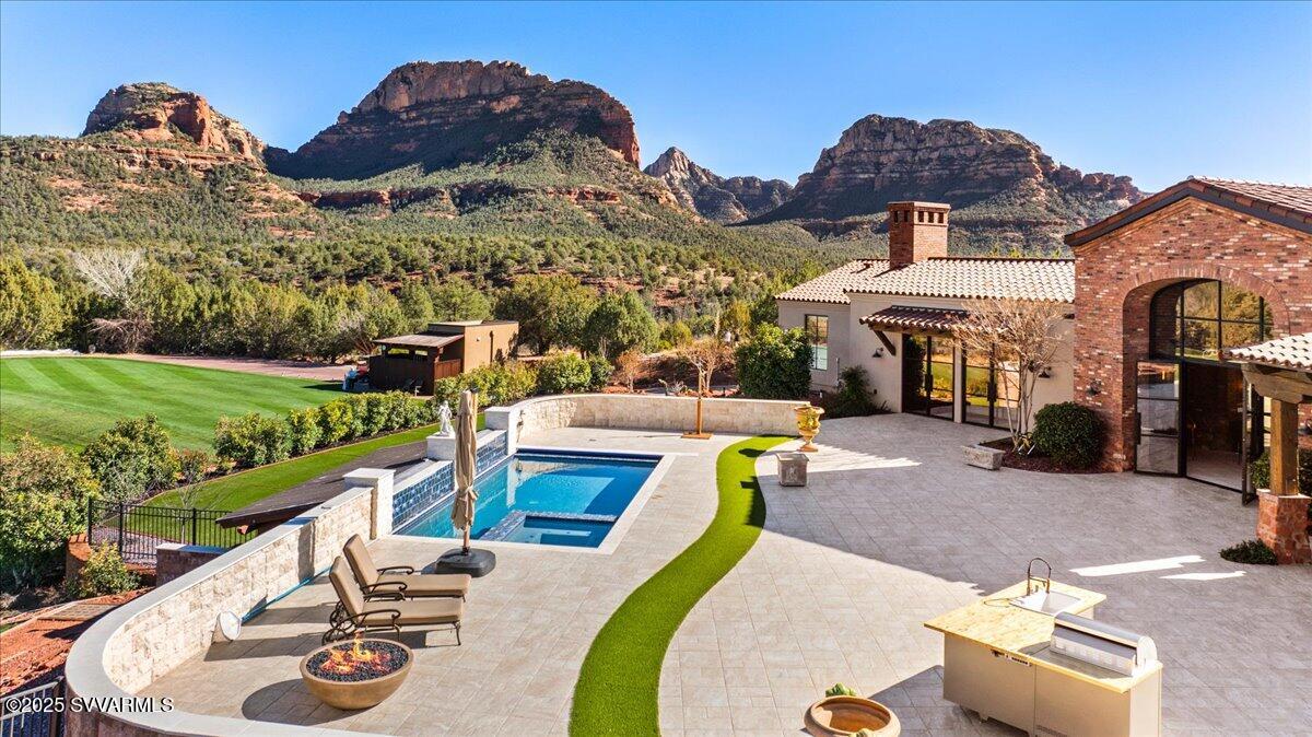 Seven Canyons - Residential