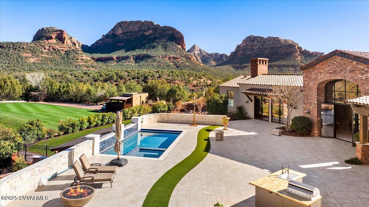 Seven Canyons - Residential