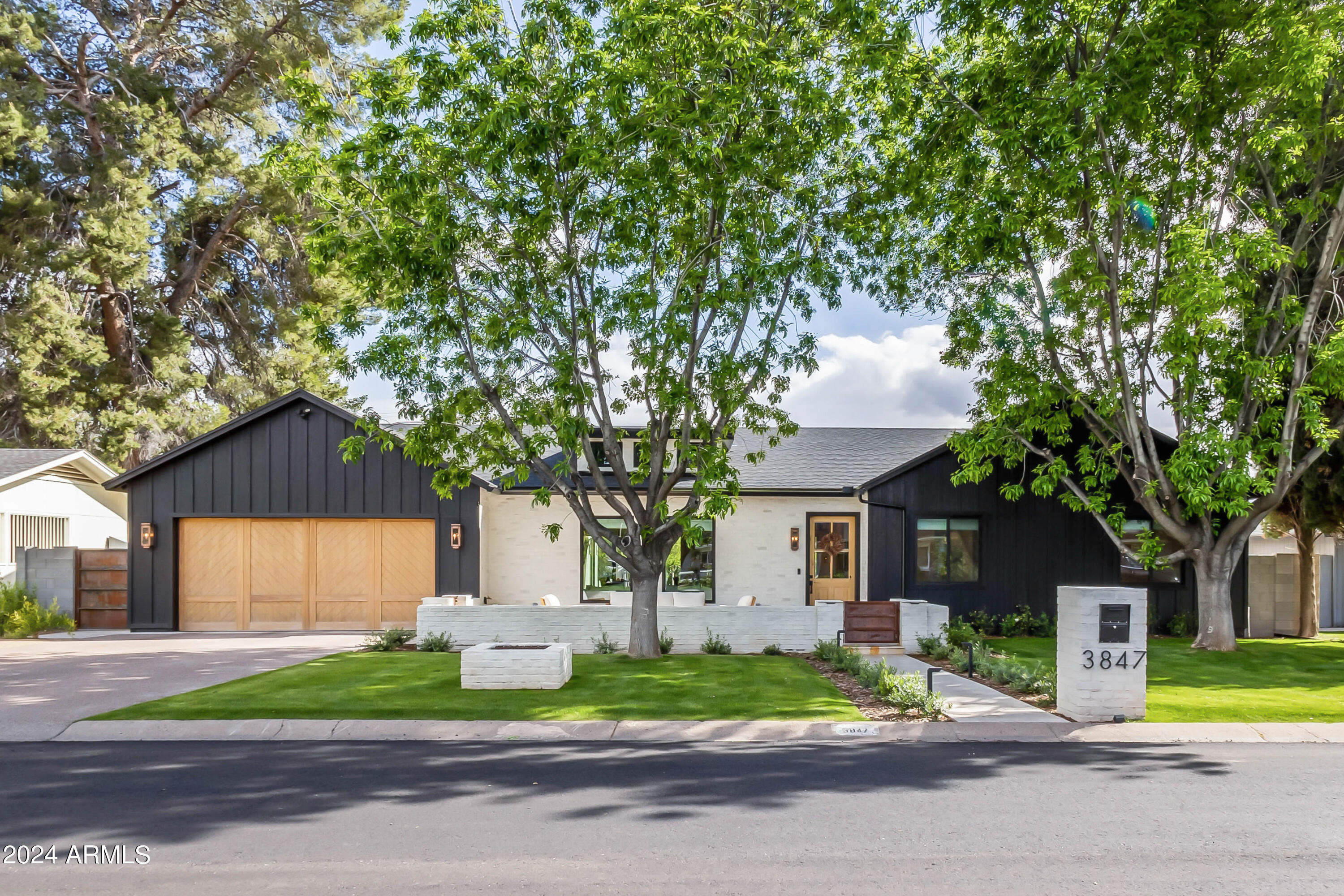HIGHLANDVIEW - Residential