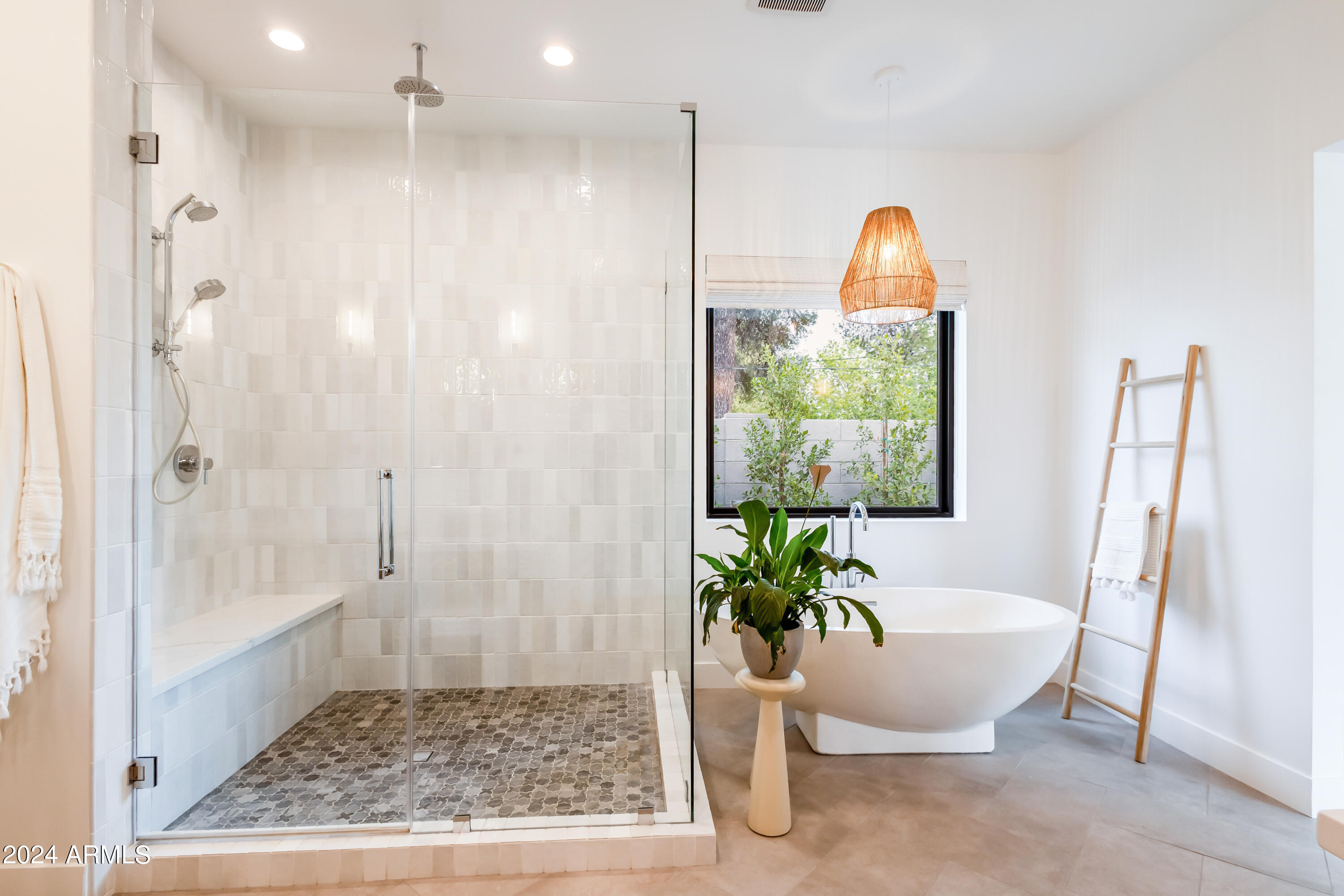 HIGHLANDVIEW - Residential