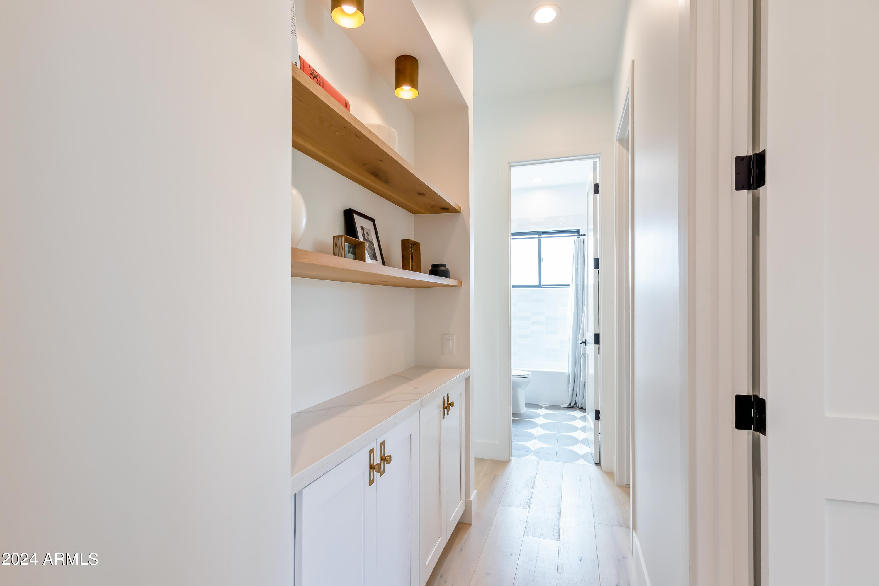HIGHLANDVIEW - Residential
