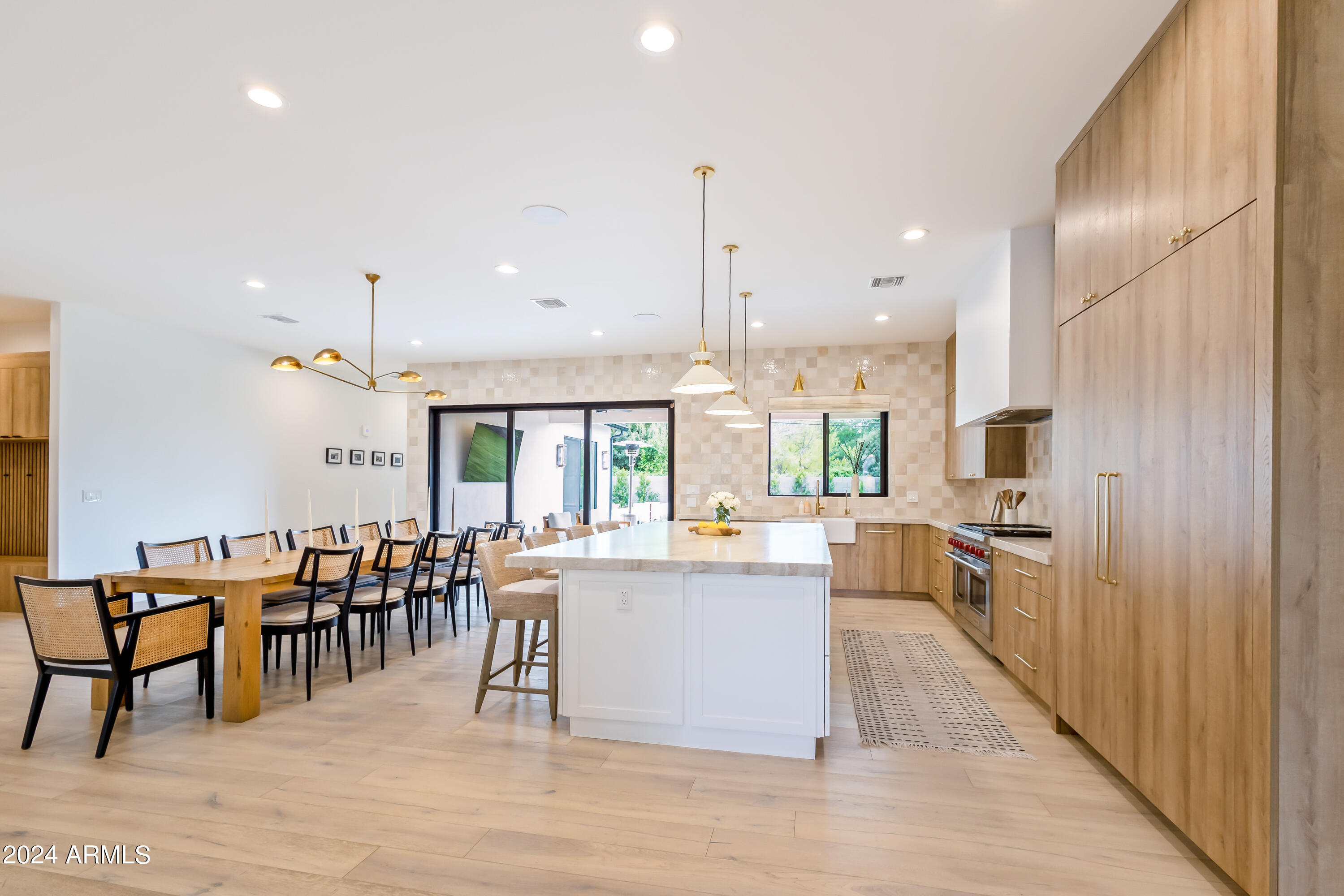 HIGHLANDVIEW - Residential