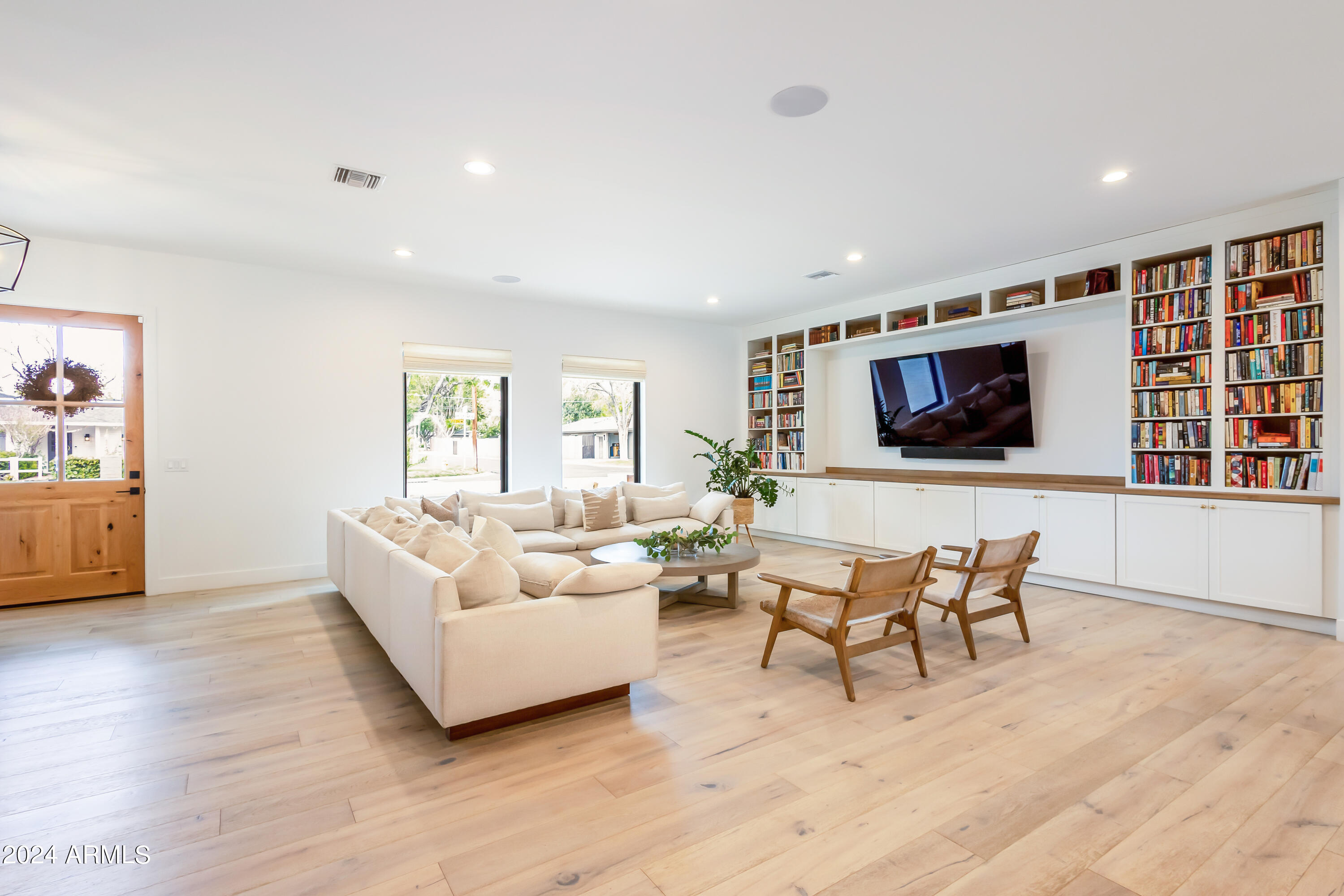 HIGHLANDVIEW - Residential