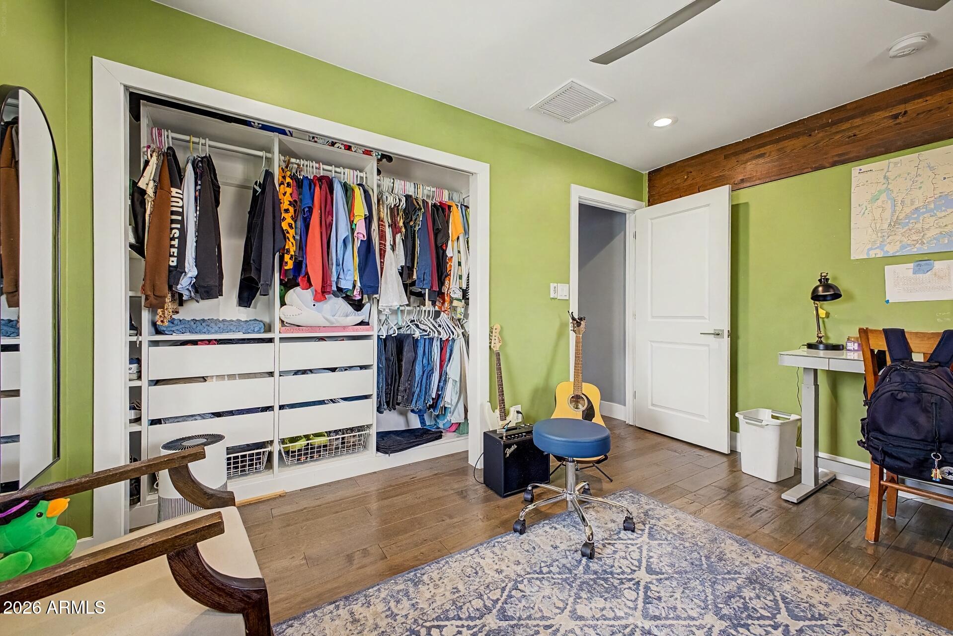 MOON VALLEY LOTS 1-128 146-339 TR A-E - Residential