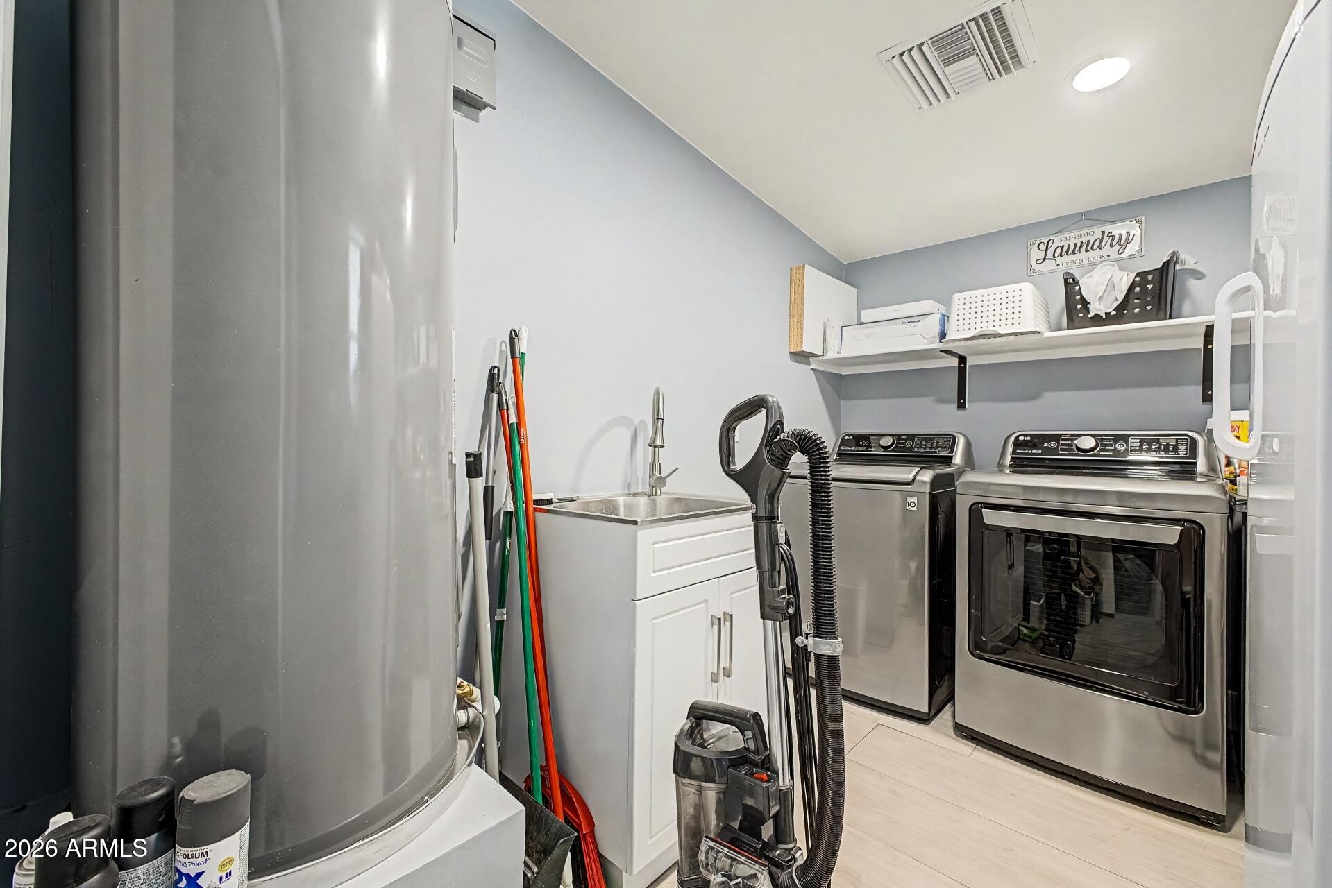 MOON VALLEY LOTS 1-128 146-339 TR A-E - Residential