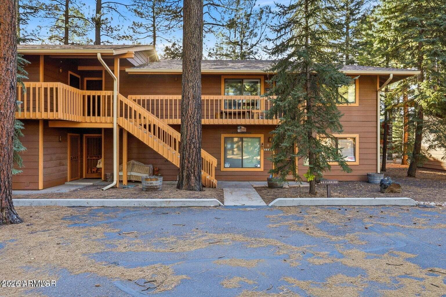 PINETOP LAKES SPORTS VILLAGE UNIT 4 - Residential
