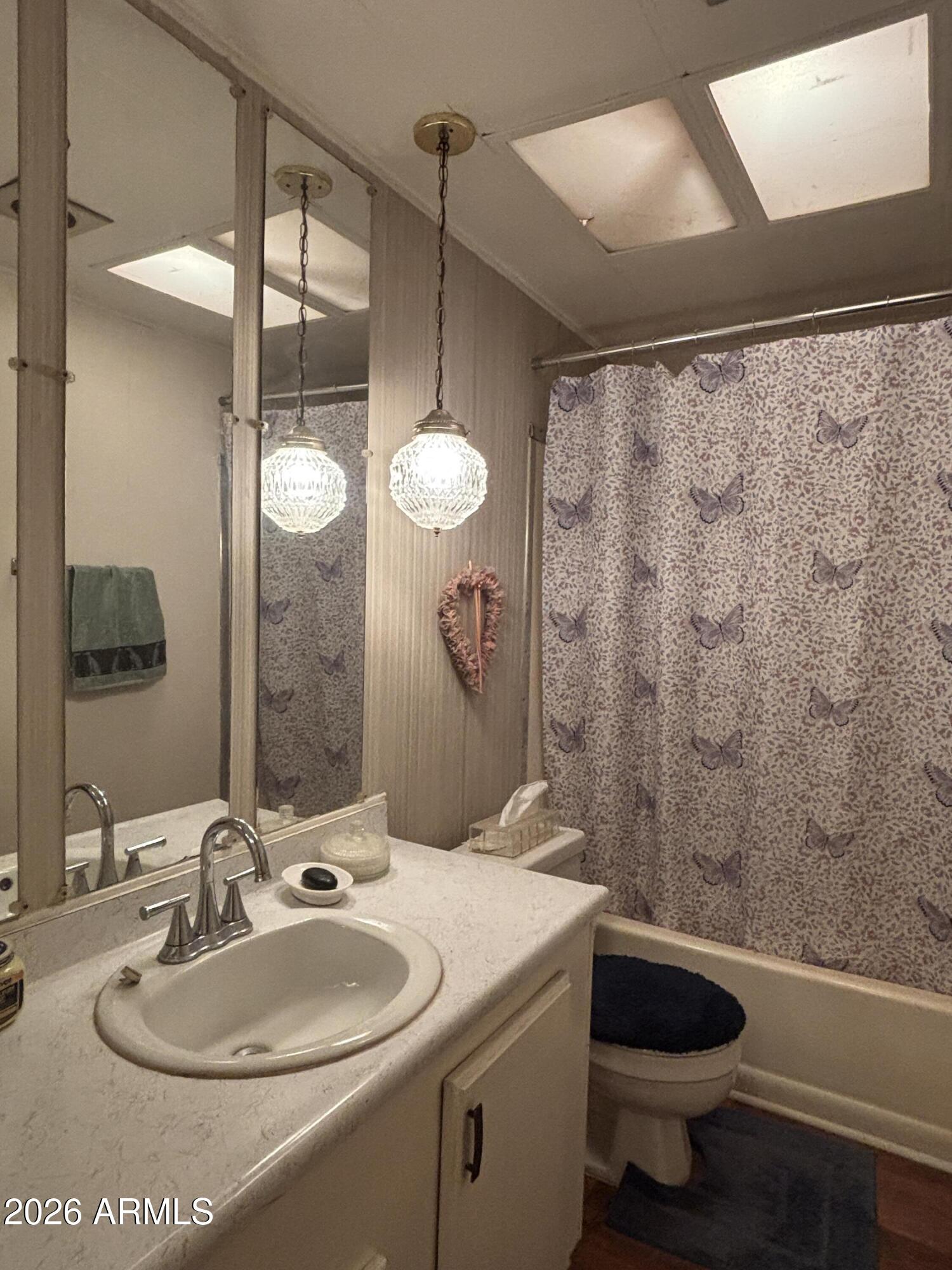 GRANADA ESTATES UNIT 7 - Residential