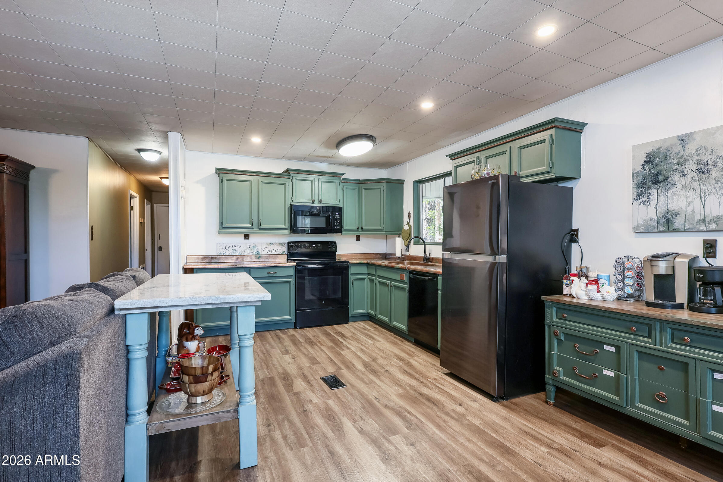 PINEWOOD 9 - Residential
