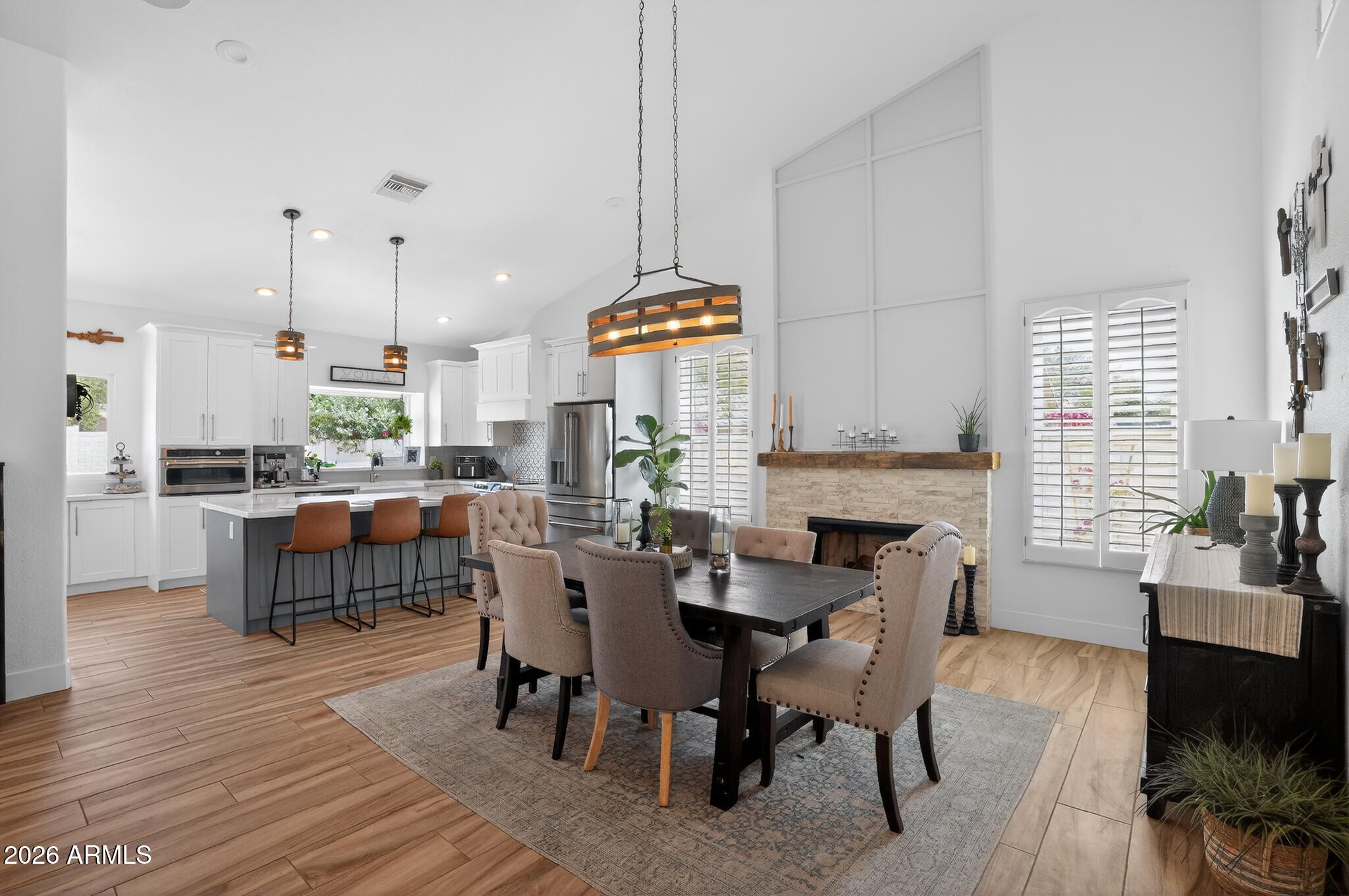AHWATUKEE FS 19 LOT 6598-6706 TR A - Residential