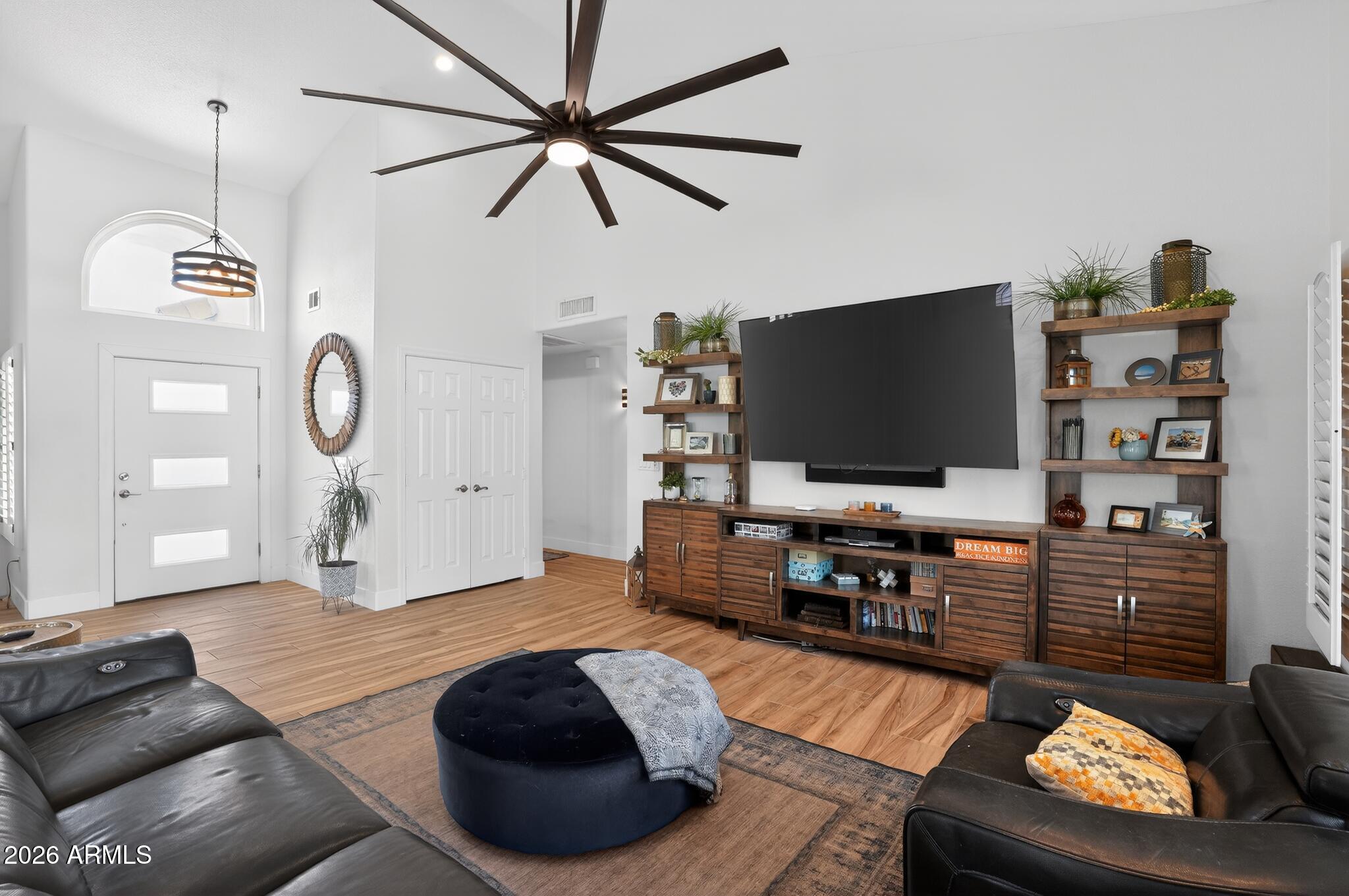 AHWATUKEE FS 19 LOT 6598-6706 TR A - Residential