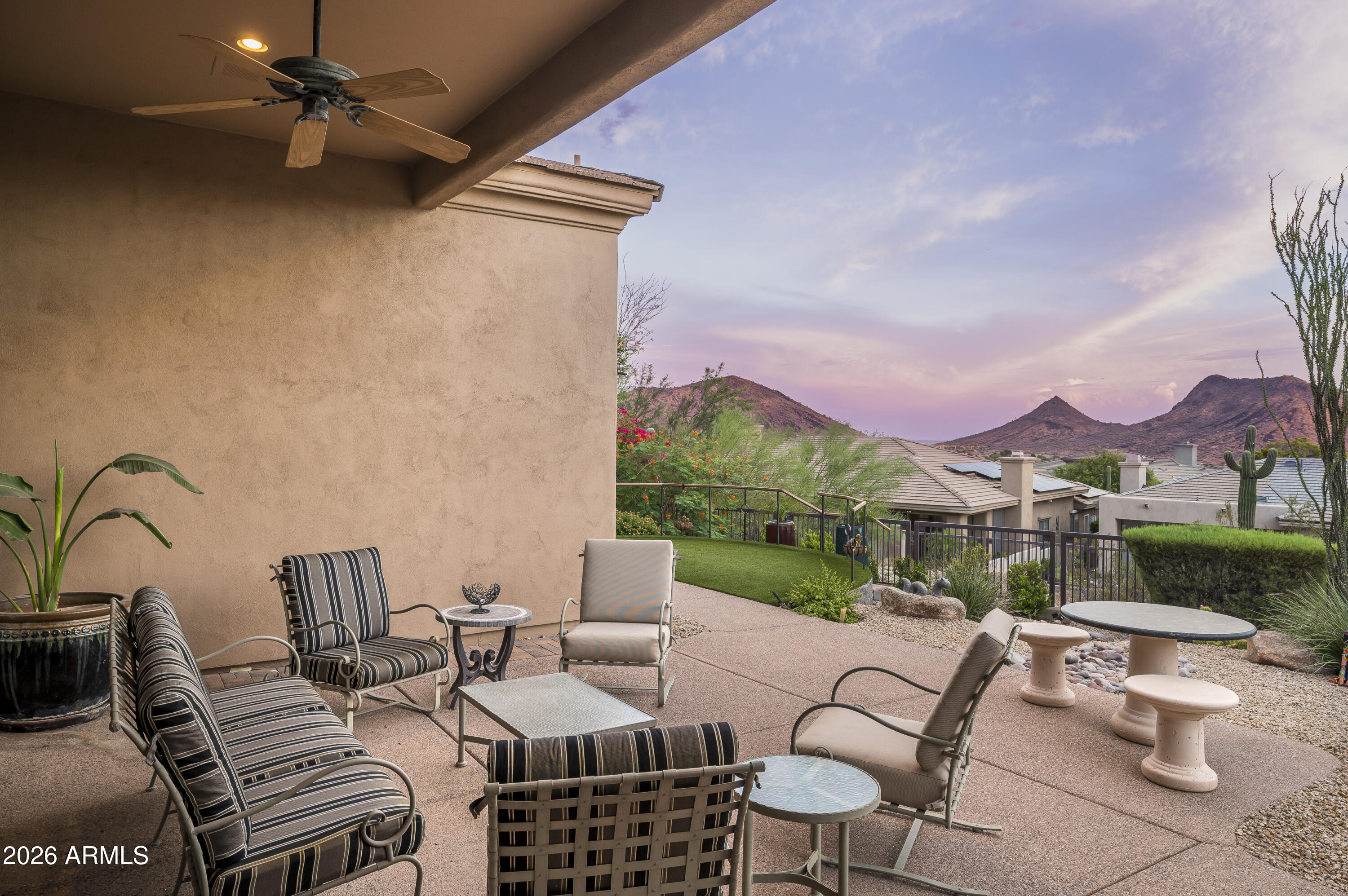 SCOTTSDALE MOUNTAIN - Residential