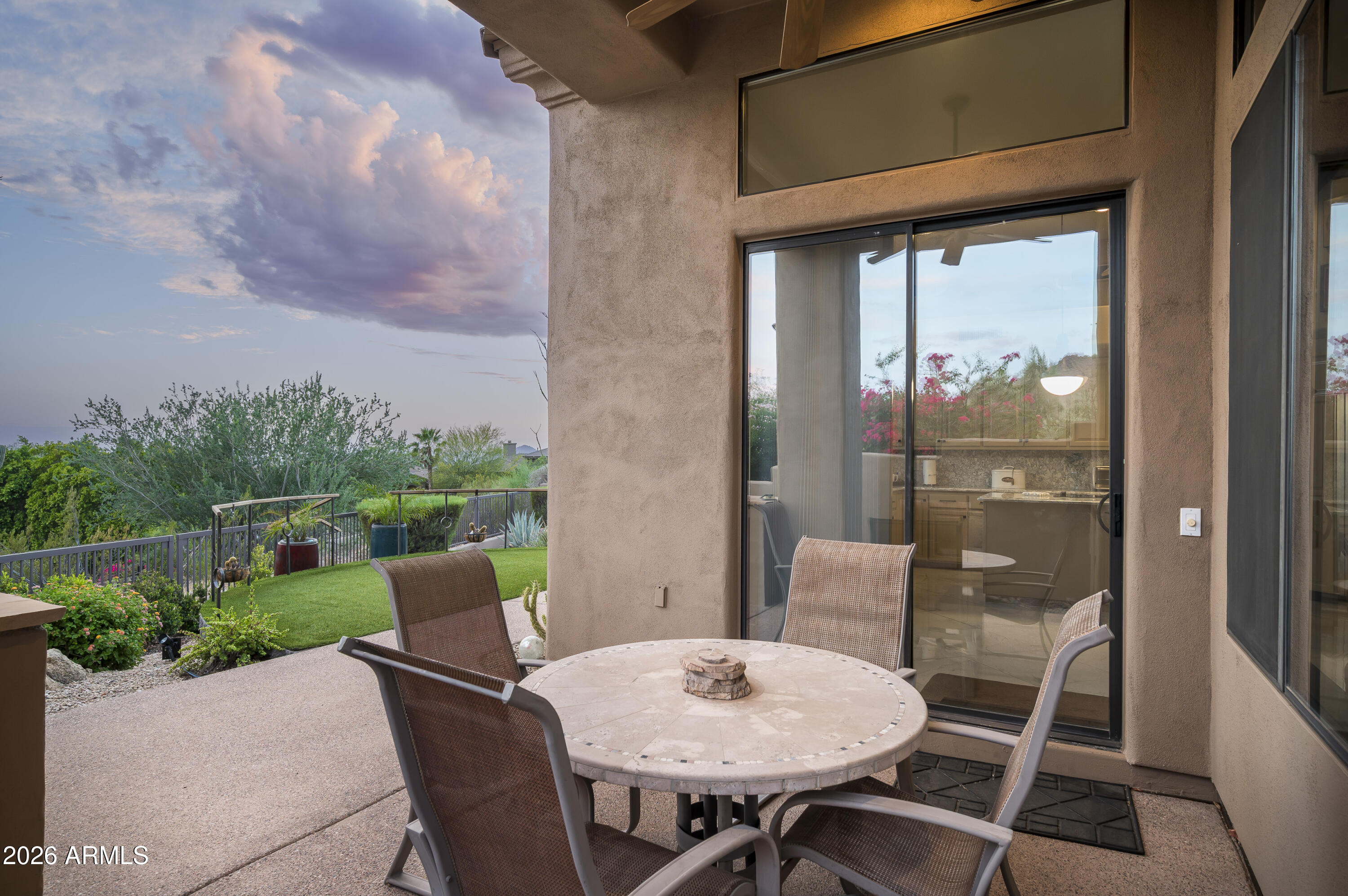 SCOTTSDALE MOUNTAIN - Residential
