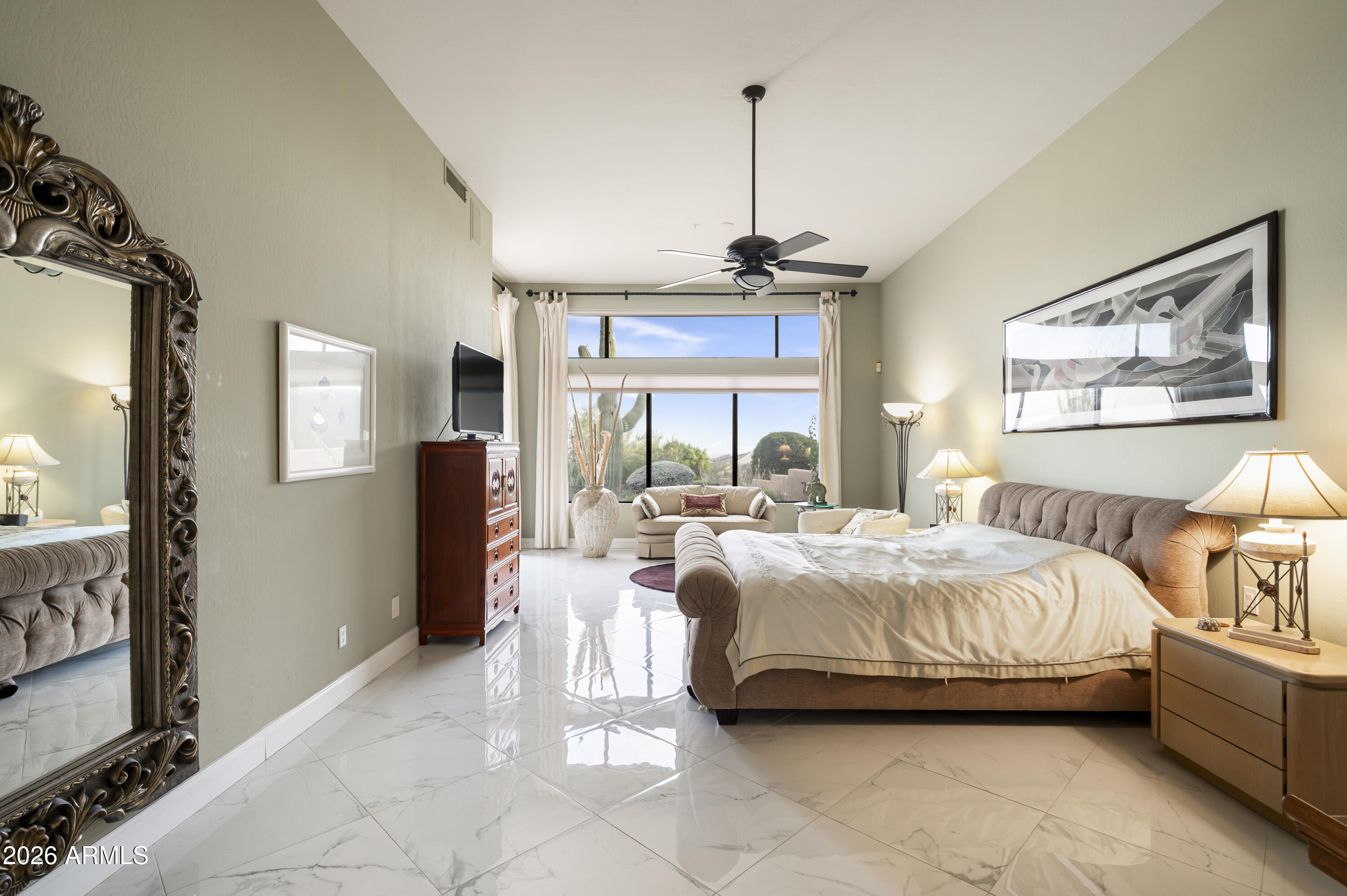 SCOTTSDALE MOUNTAIN - Residential