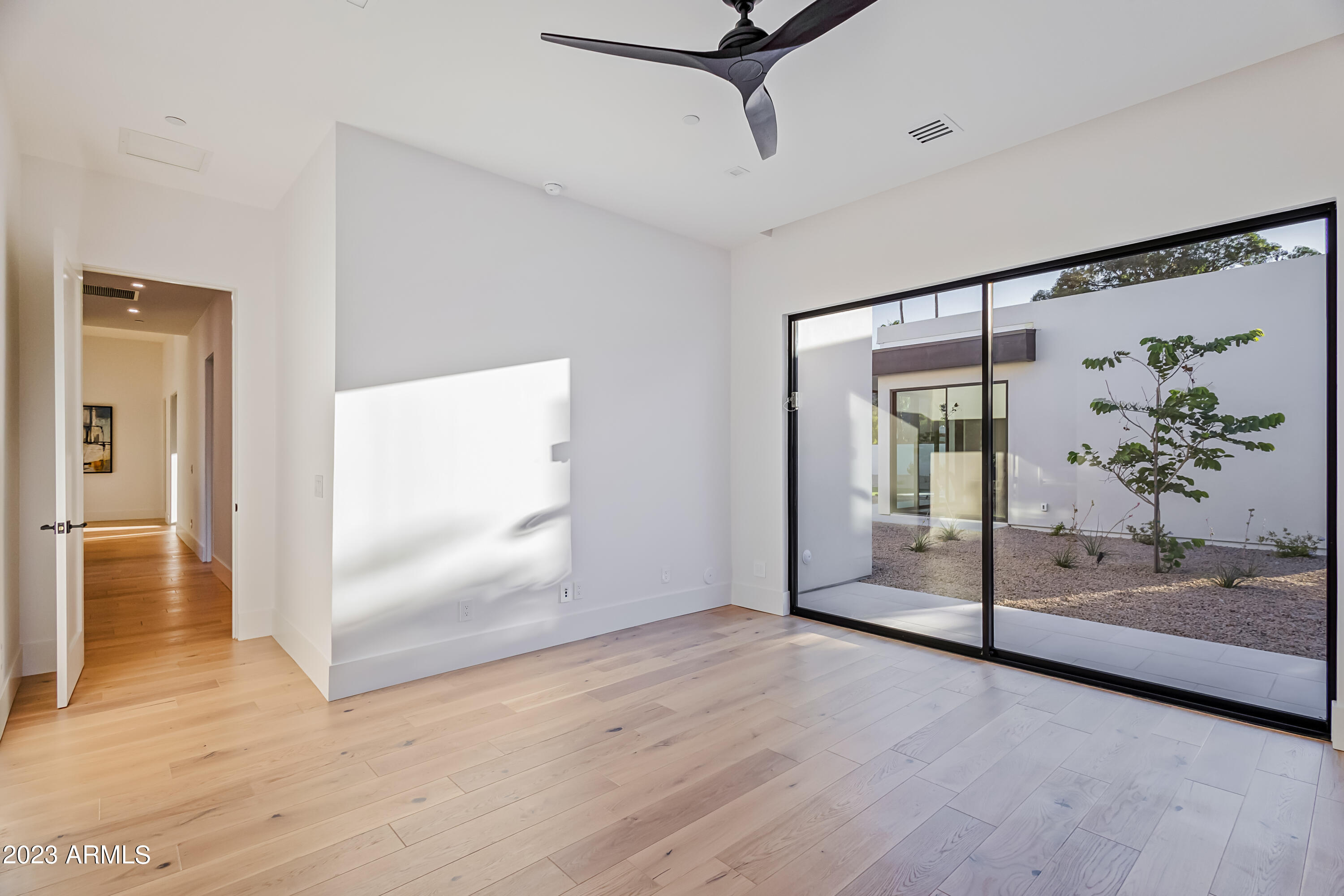 MCDONALD ESTATES - Residential