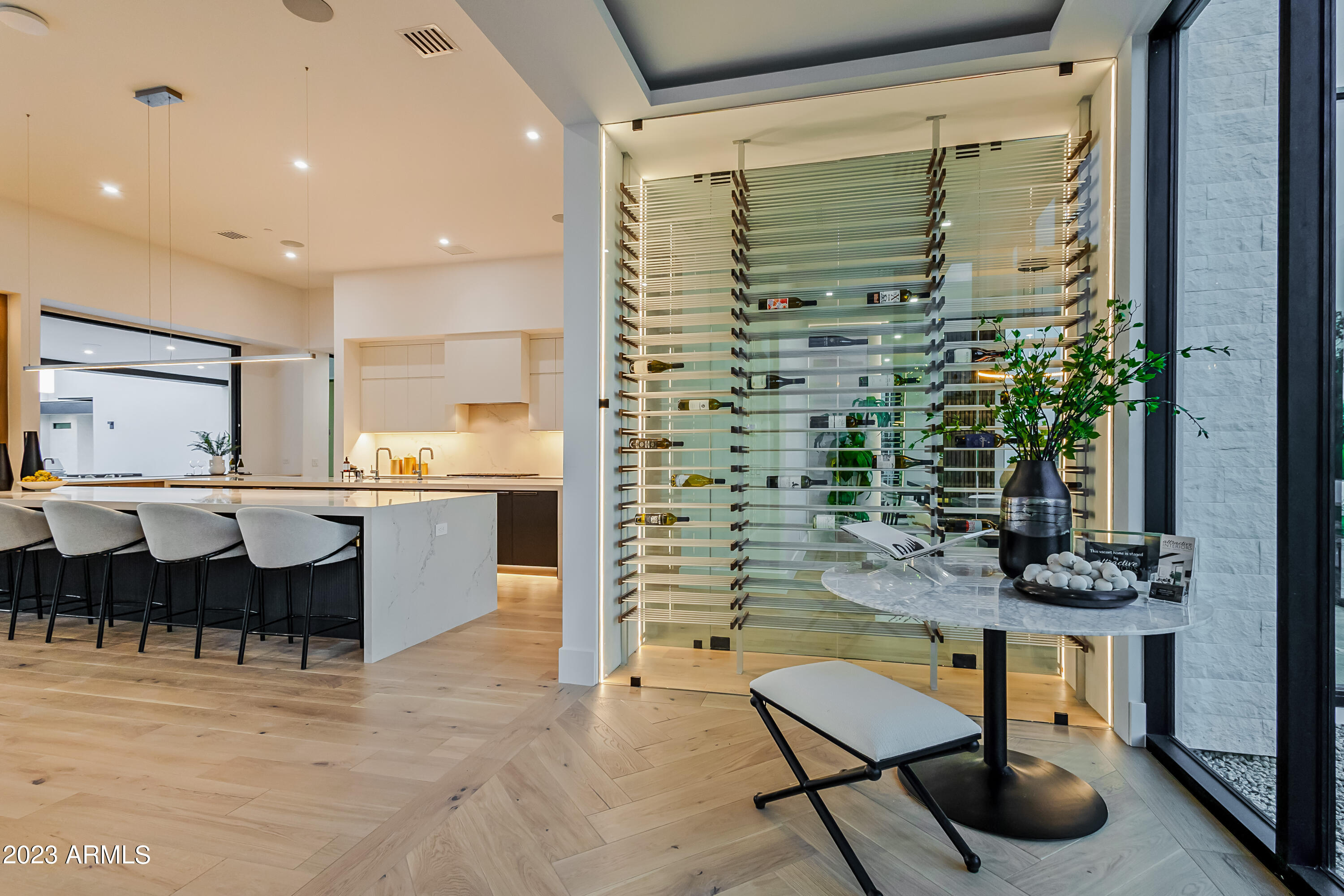 MCDONALD ESTATES - Residential