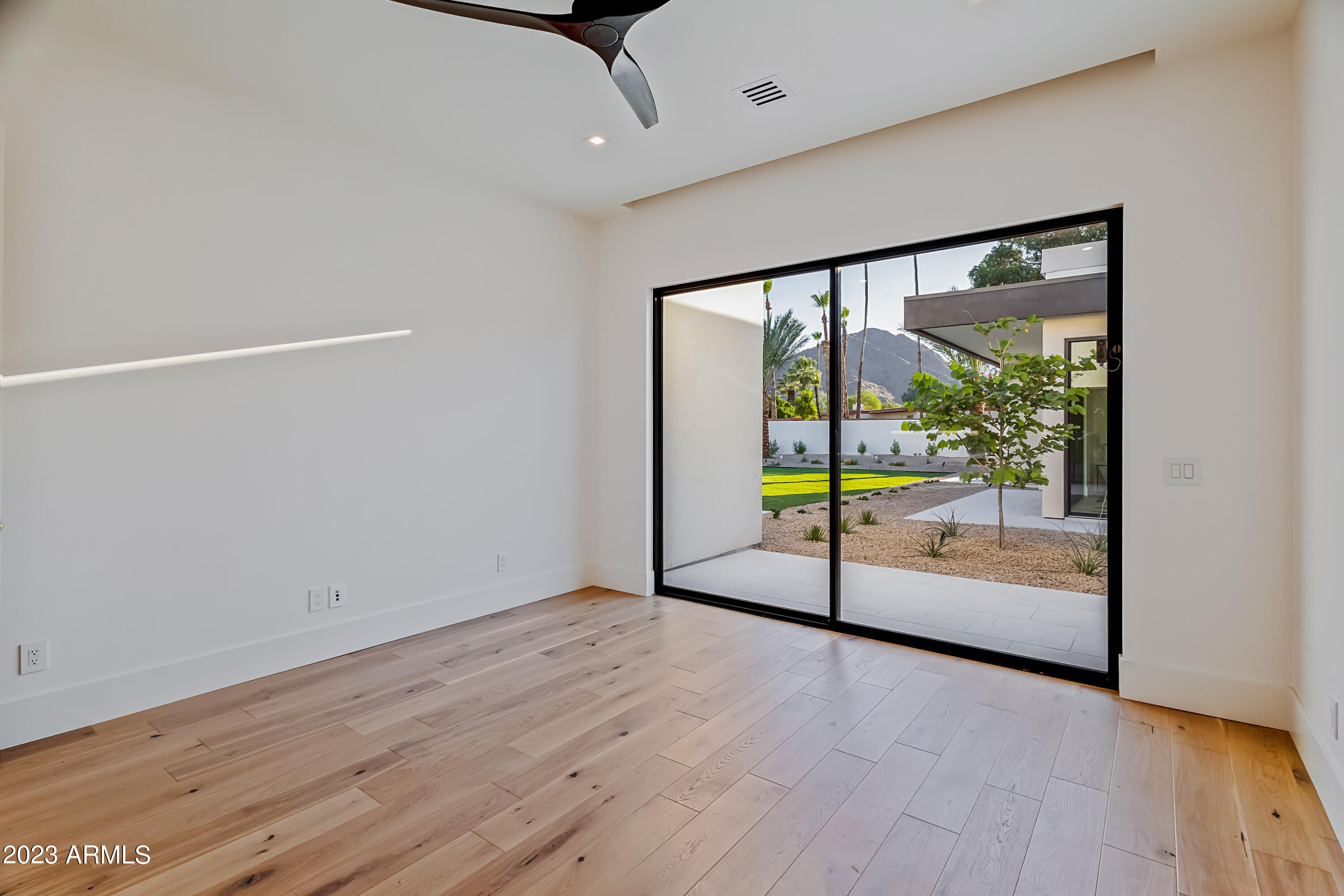 MCDONALD ESTATES - Residential