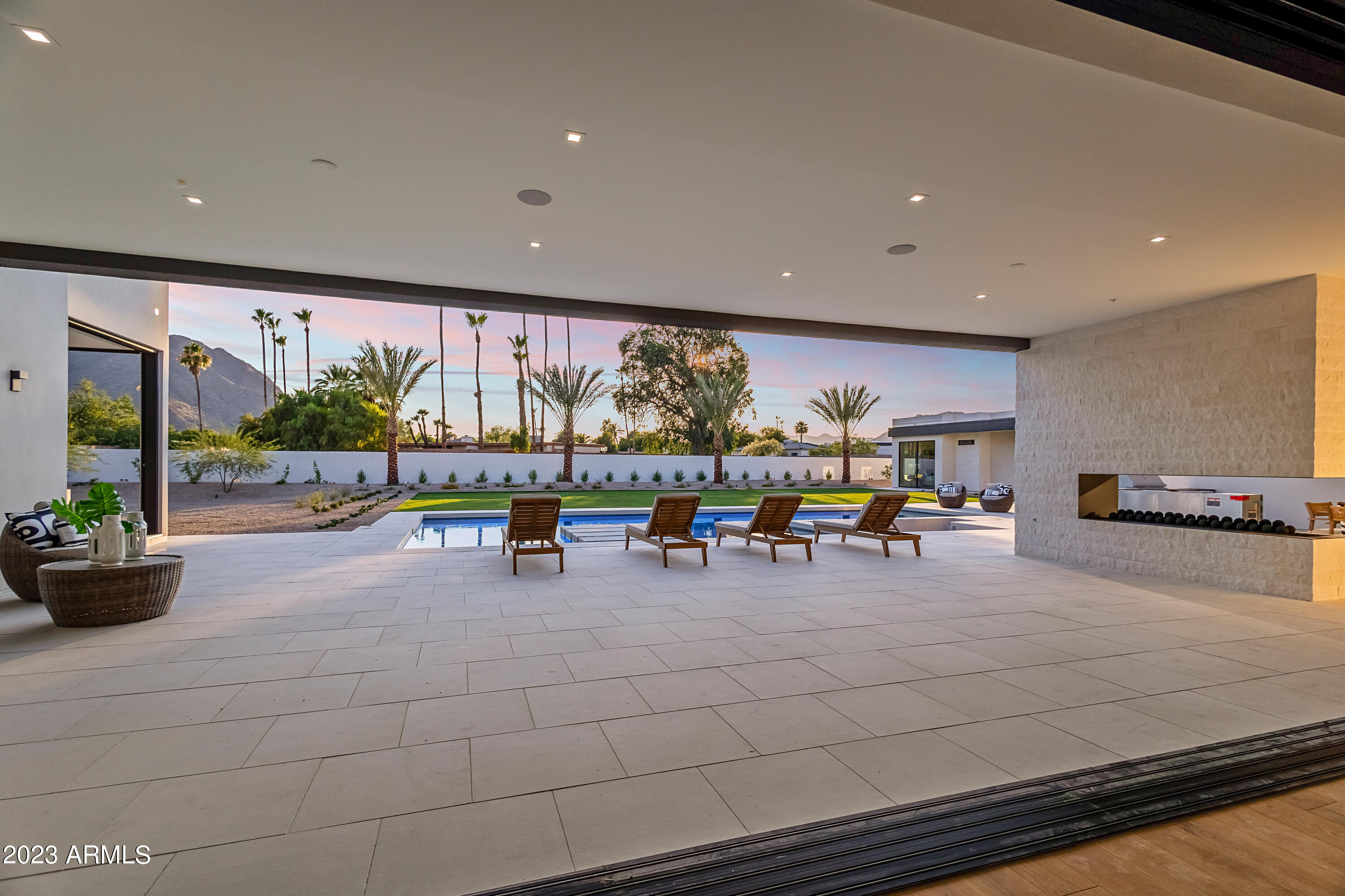 MCDONALD ESTATES - Residential