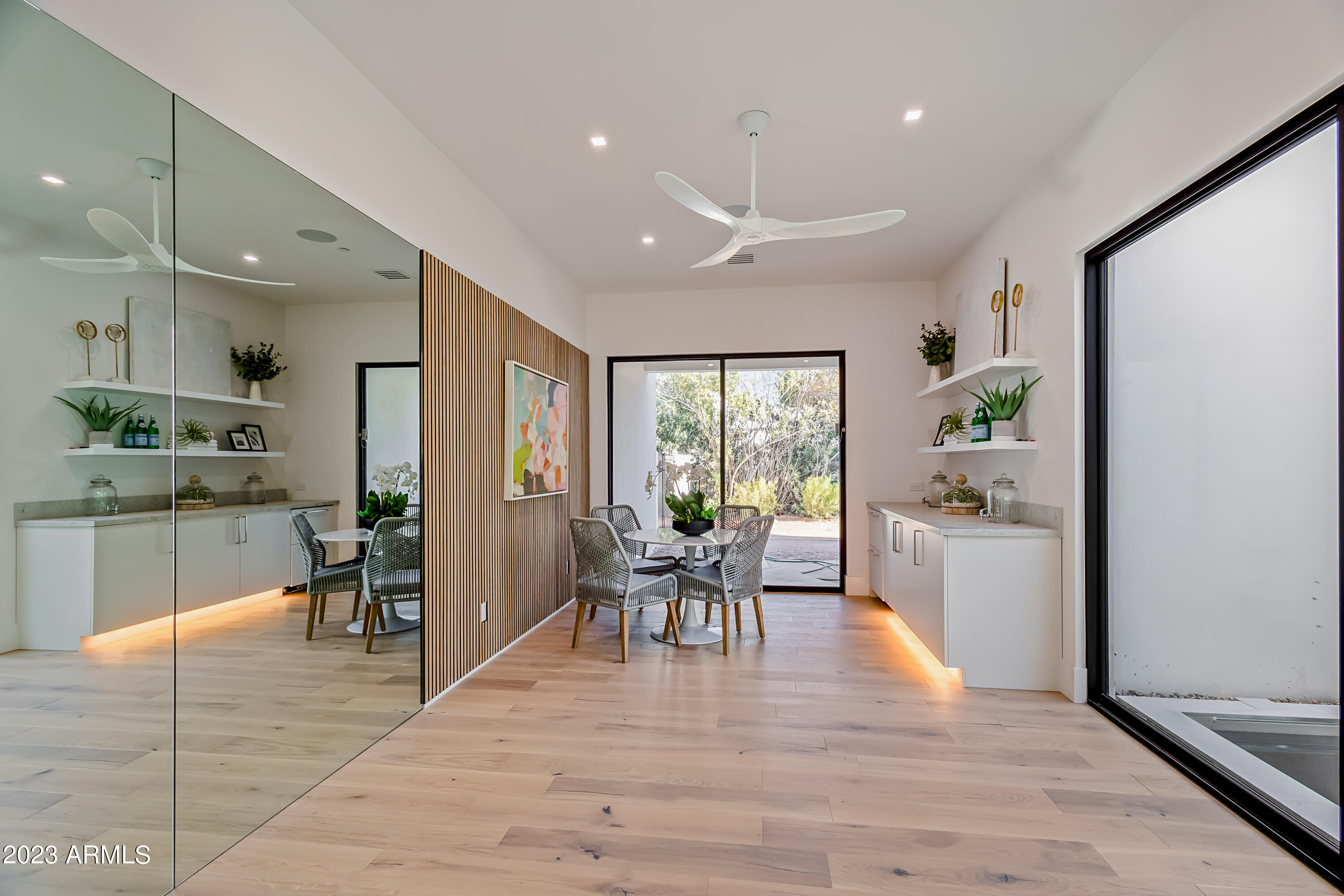 MCDONALD ESTATES - Residential