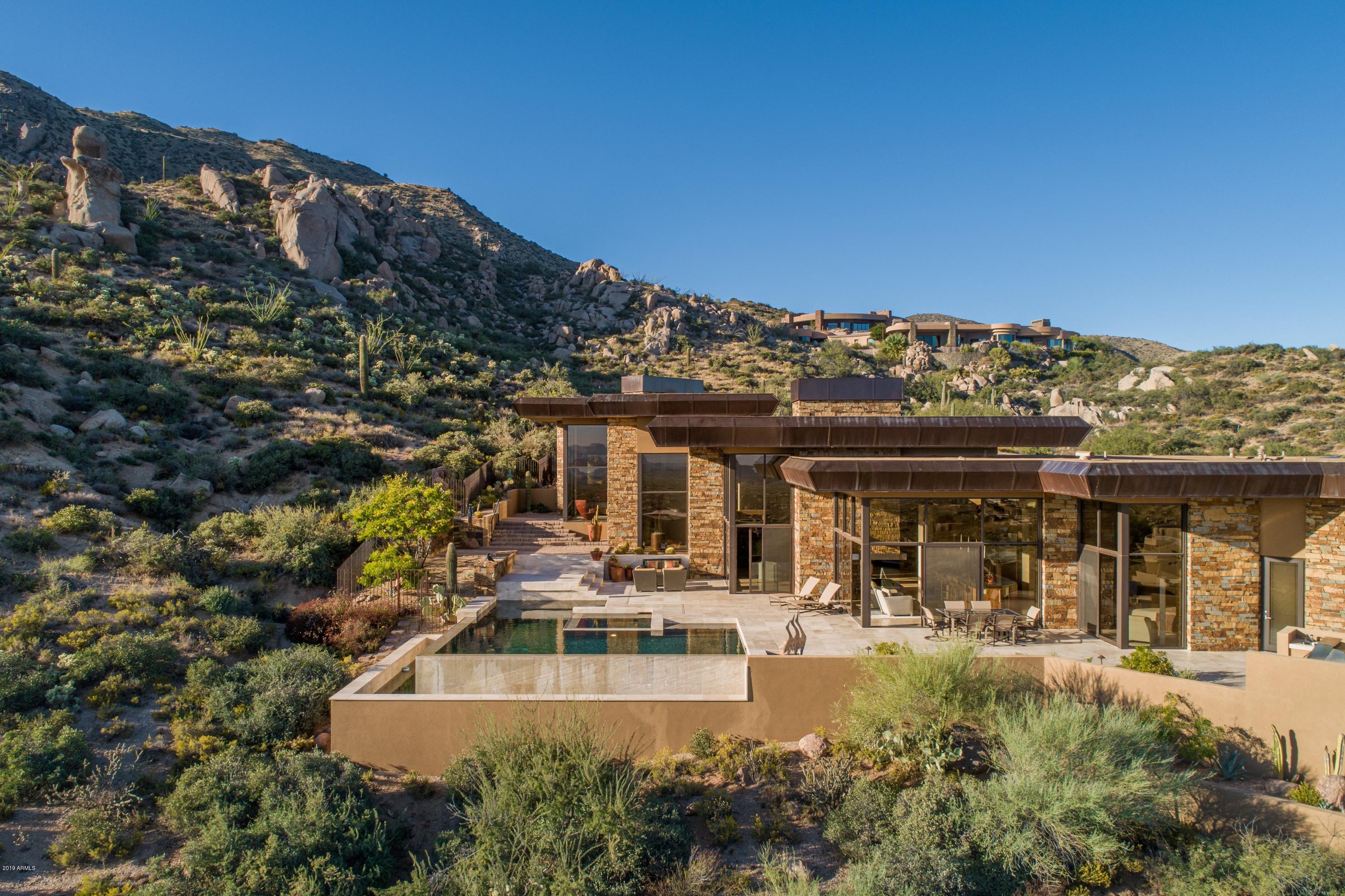 DESERT MOUNTAIN - Residential