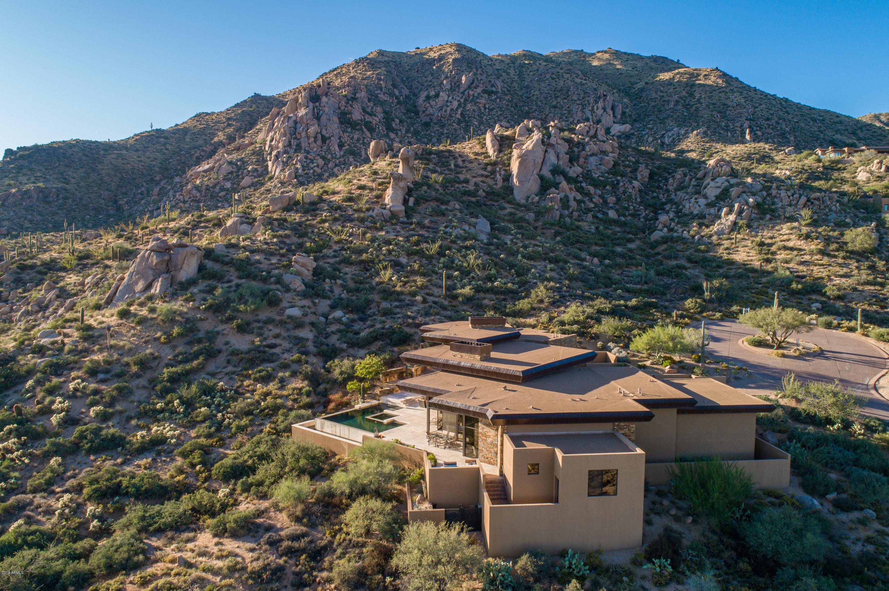 DESERT MOUNTAIN - Residential