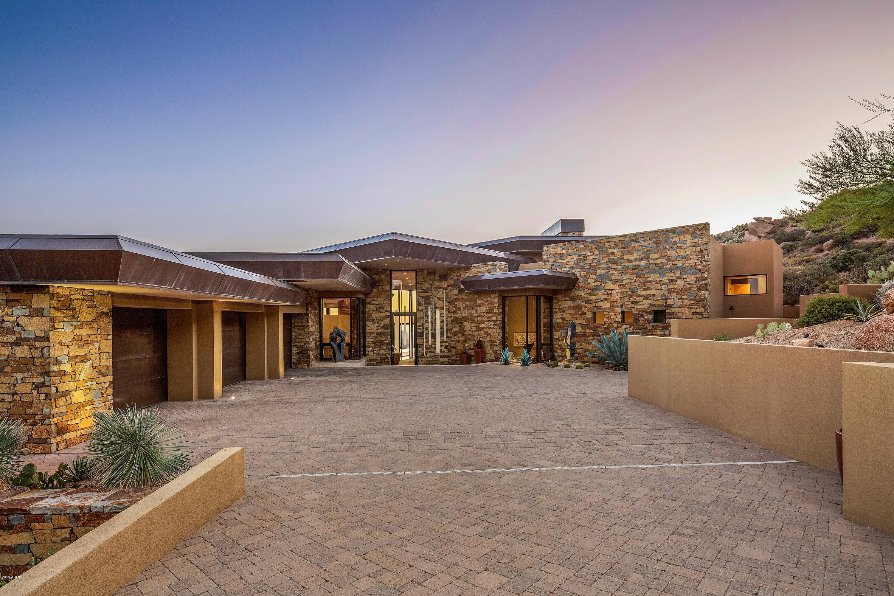DESERT MOUNTAIN - Residential