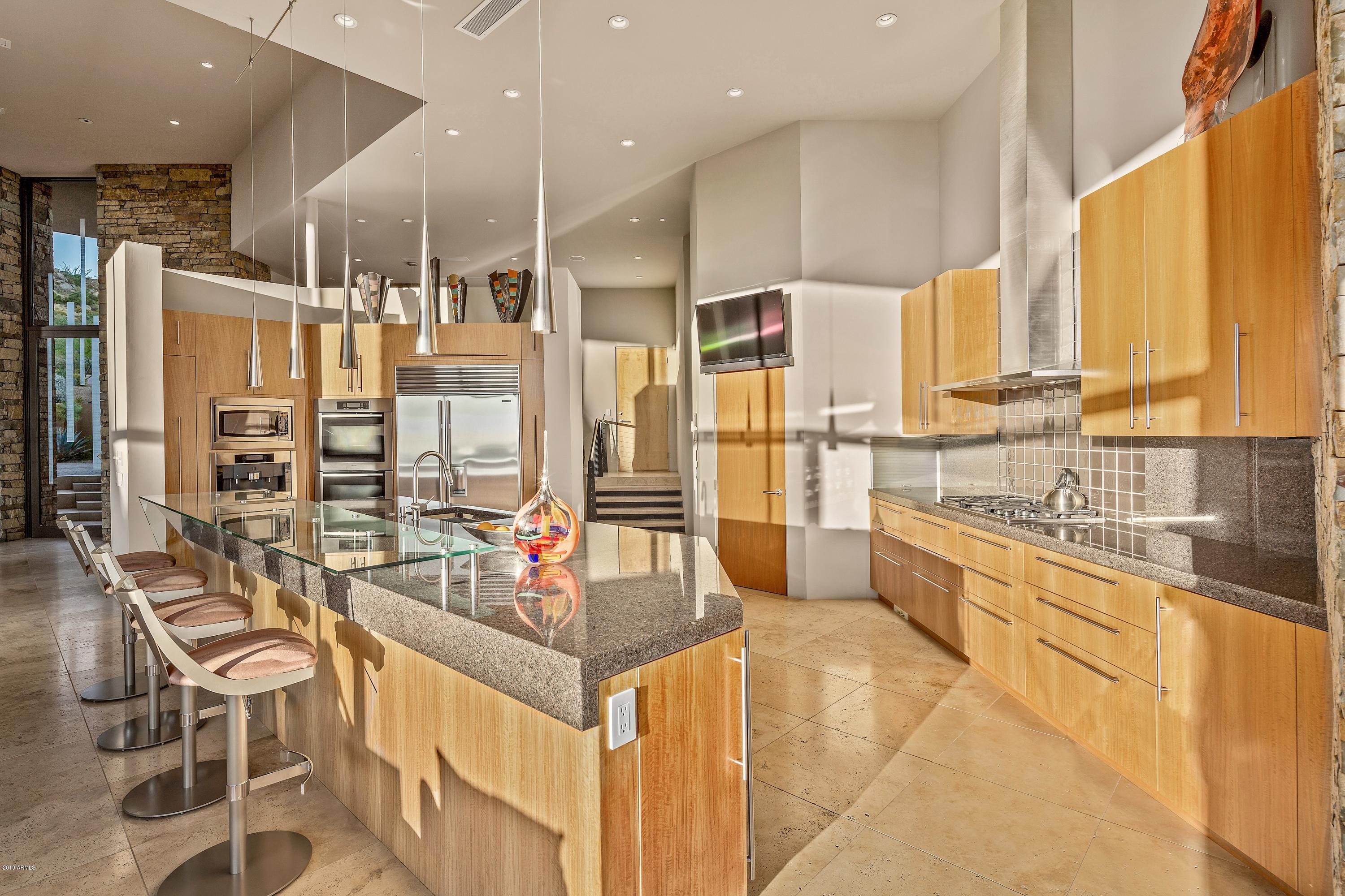 DESERT MOUNTAIN - Residential