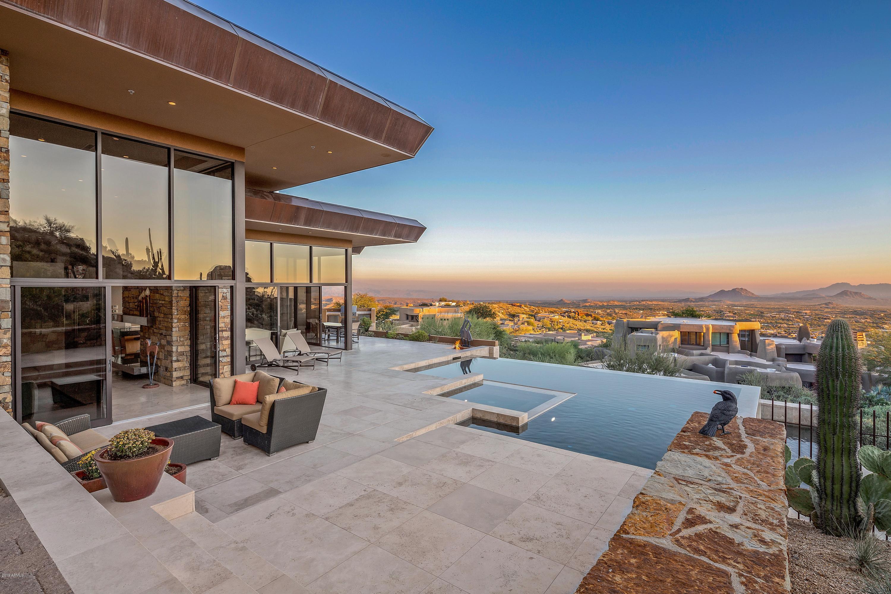 DESERT MOUNTAIN - Residential