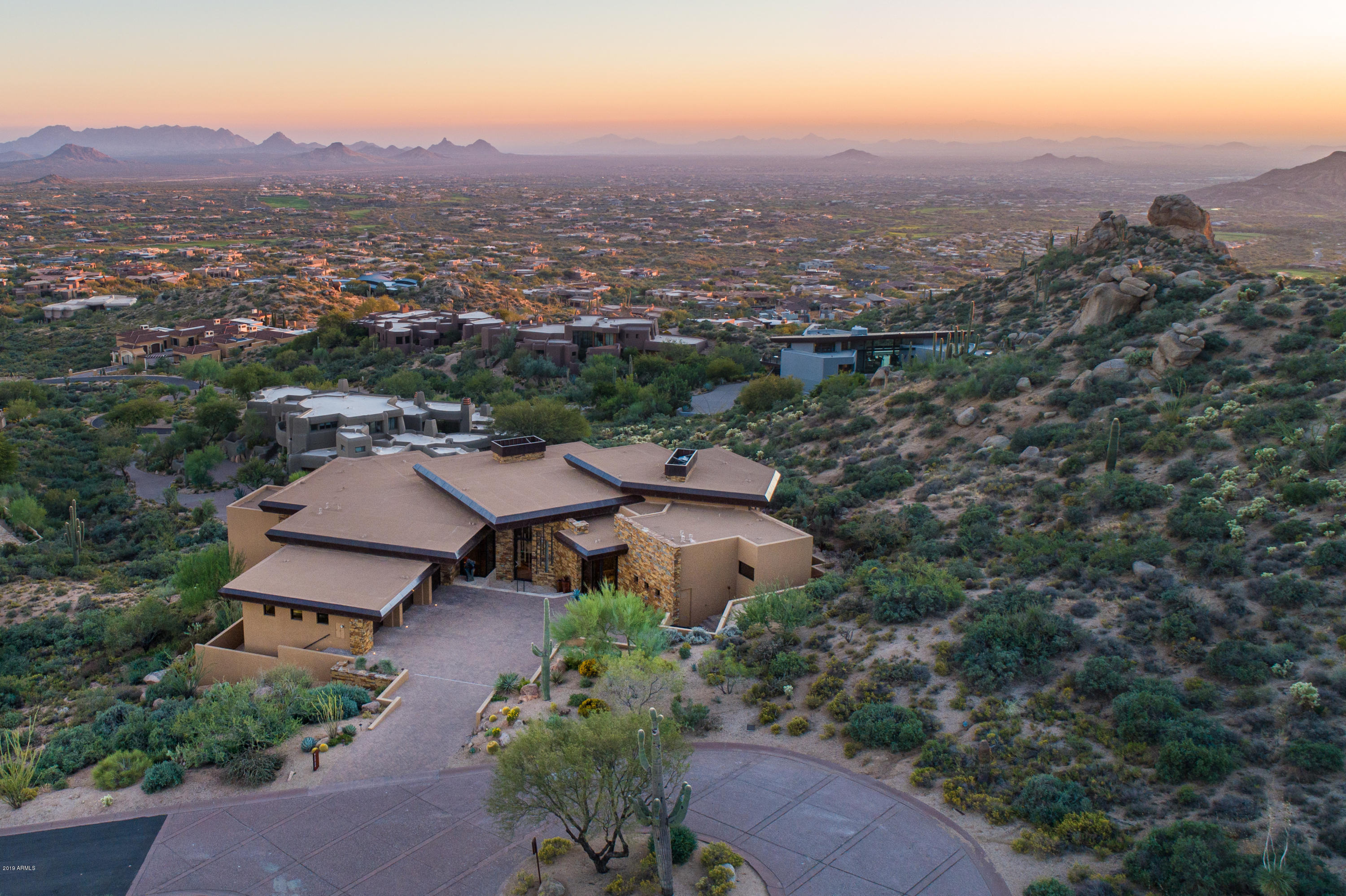 DESERT MOUNTAIN - Residential