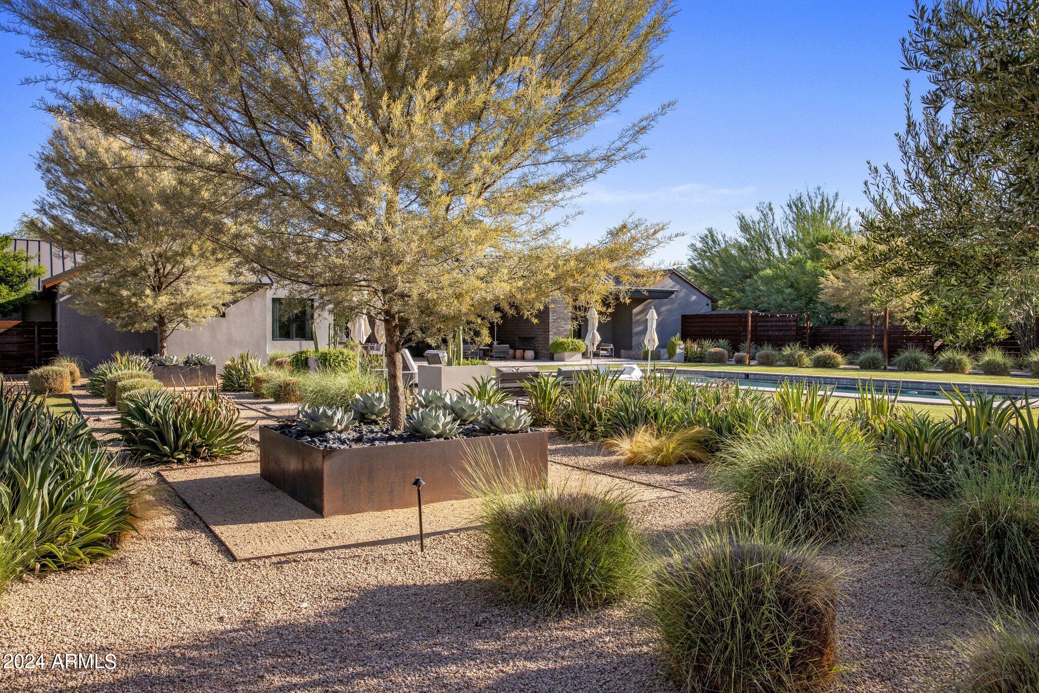 VALLEY RANCHOS LOT 1 MLD - Residential