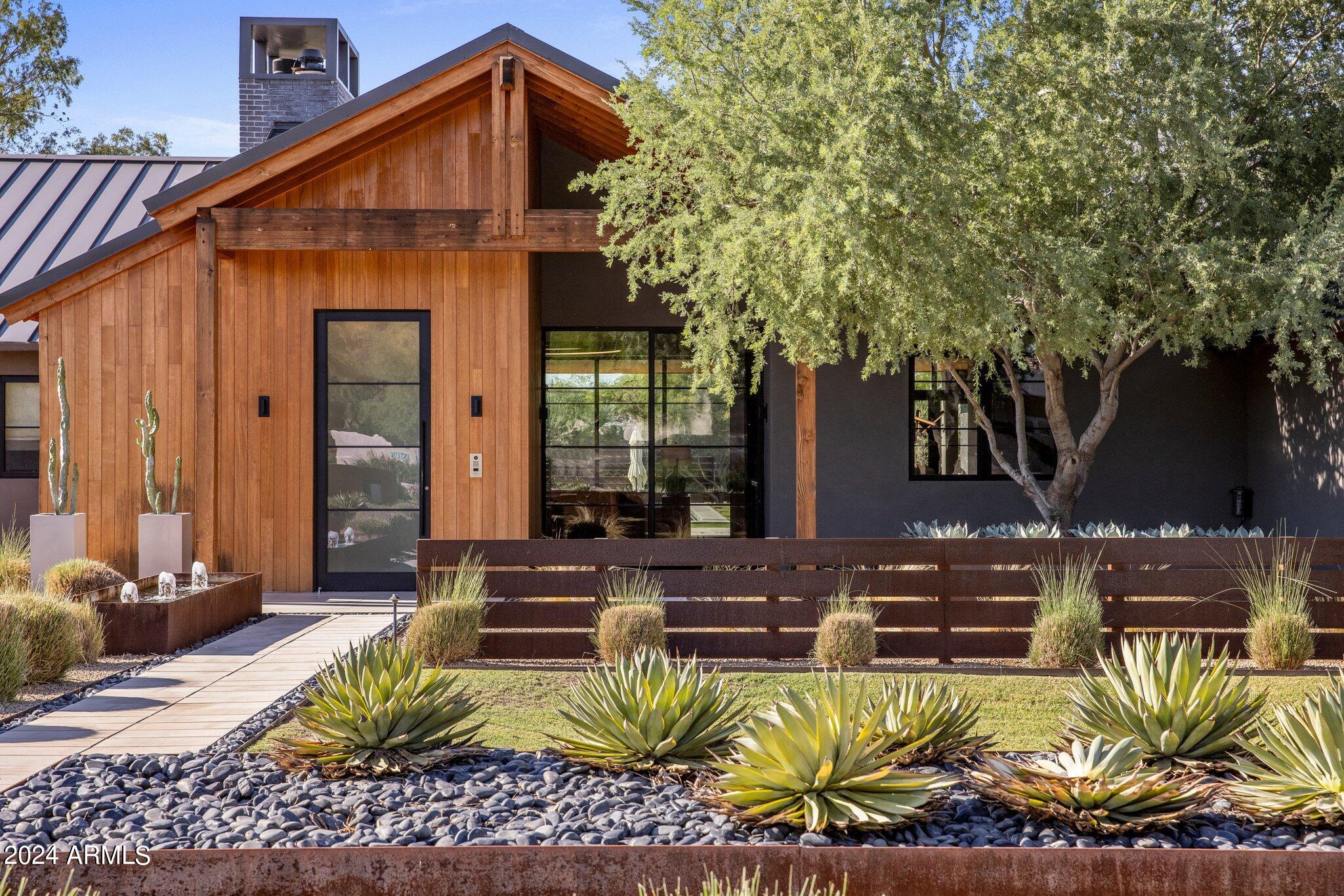 VALLEY RANCHOS LOT 1 MLD - Residential