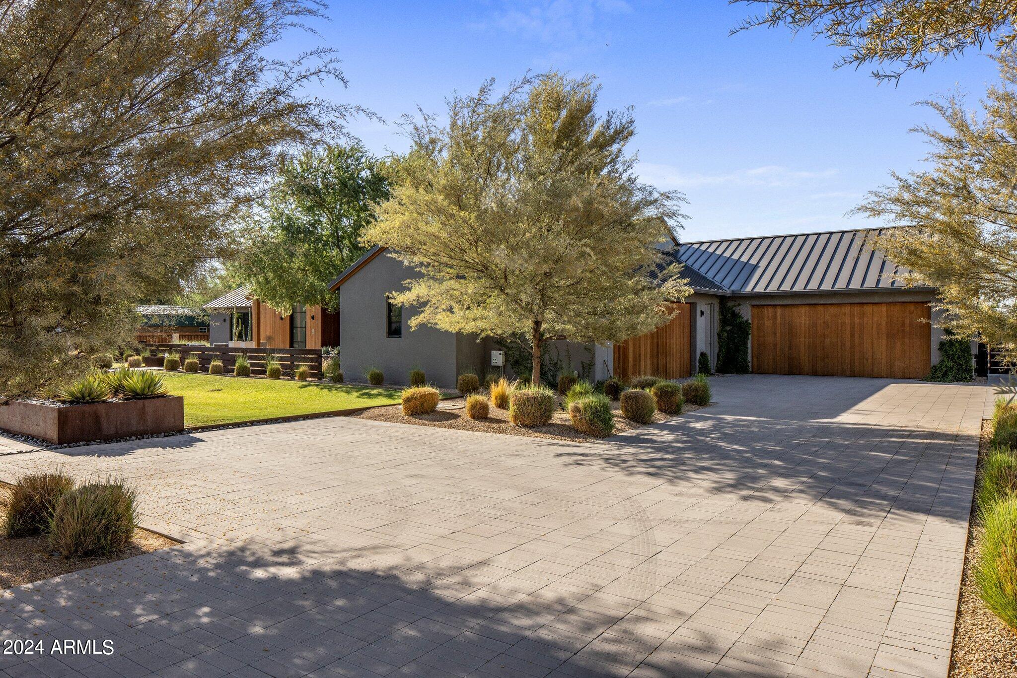 VALLEY RANCHOS LOT 1 MLD - Residential