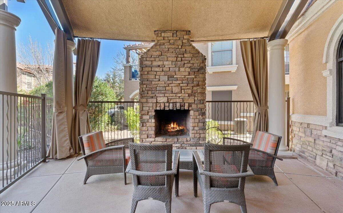 RENAISSANCE VILLAS ON THE PARK CONDOMINIUM - Residential