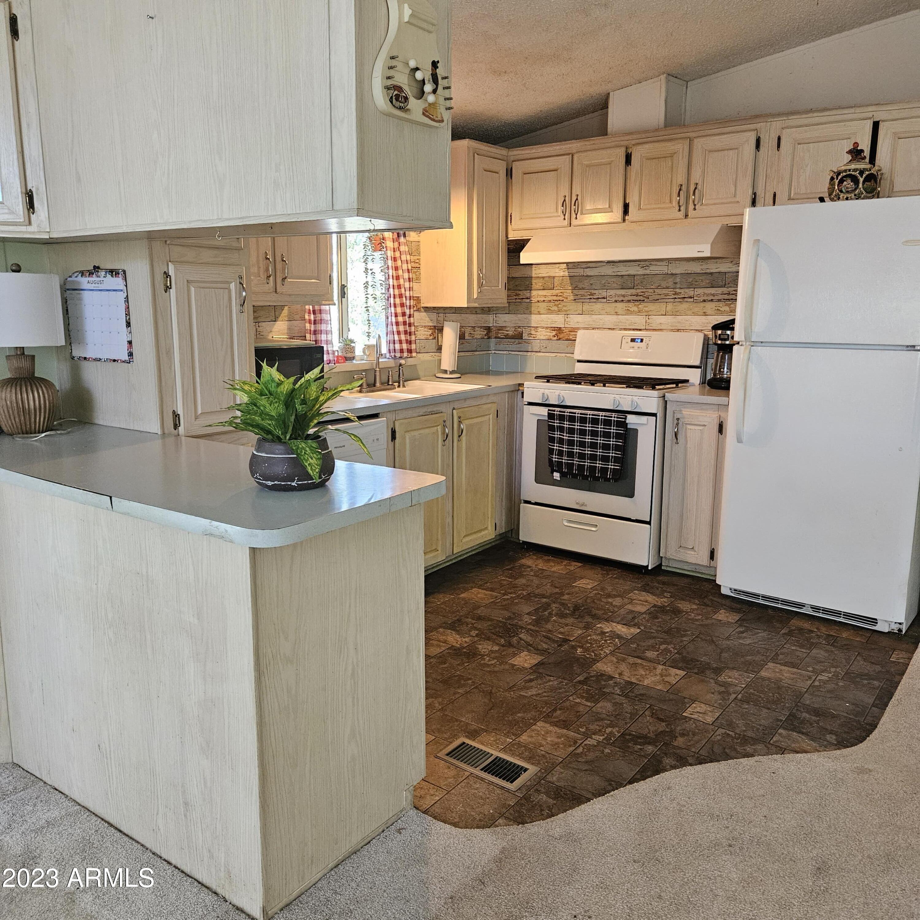 Sierra Vista Village - Residential