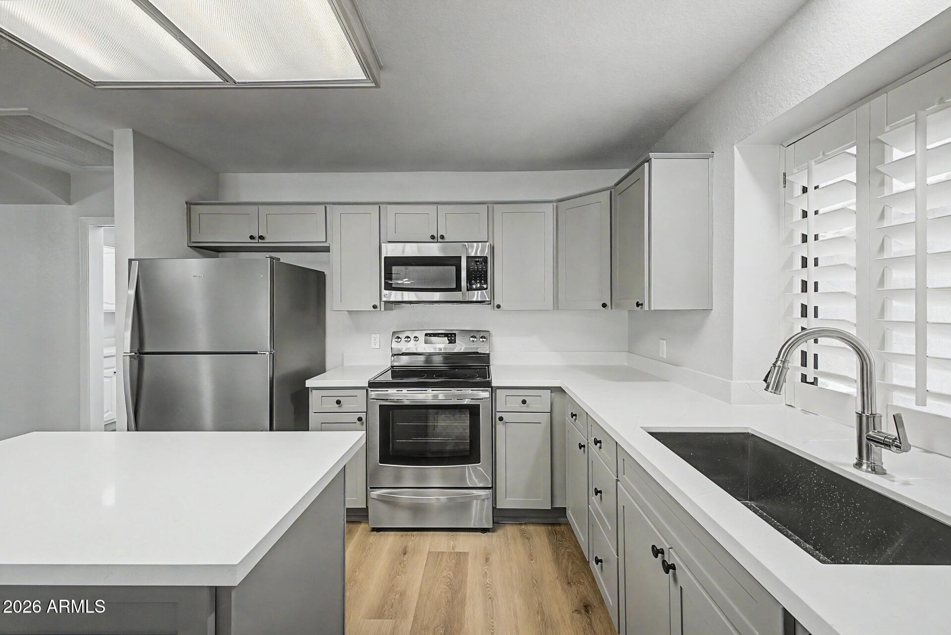 SHADOW RIDGE AT WESTBROOK VILLAGE LT 662-730 TR A - Residential