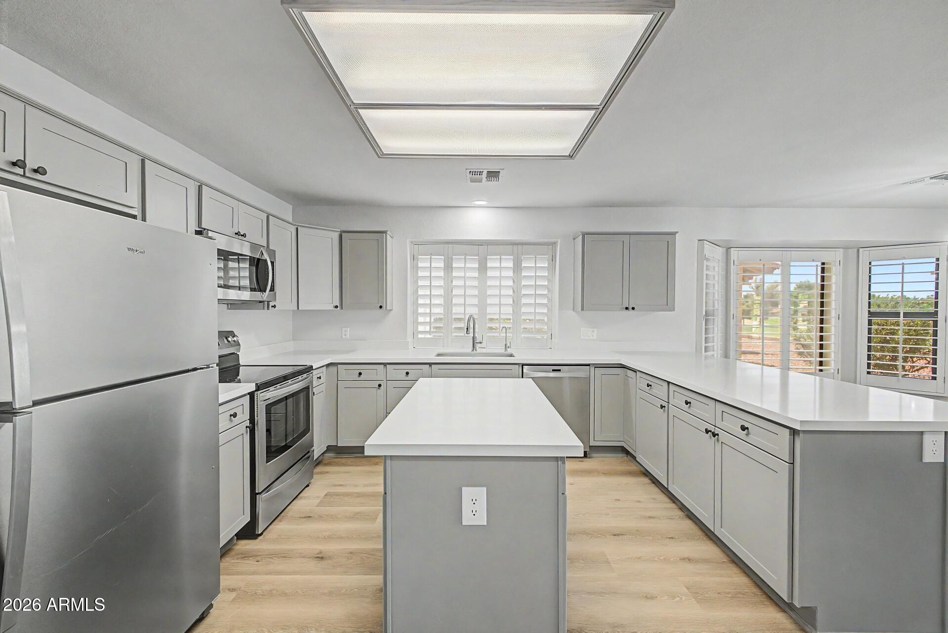 SHADOW RIDGE AT WESTBROOK VILLAGE LT 662-730 TR A - Residential