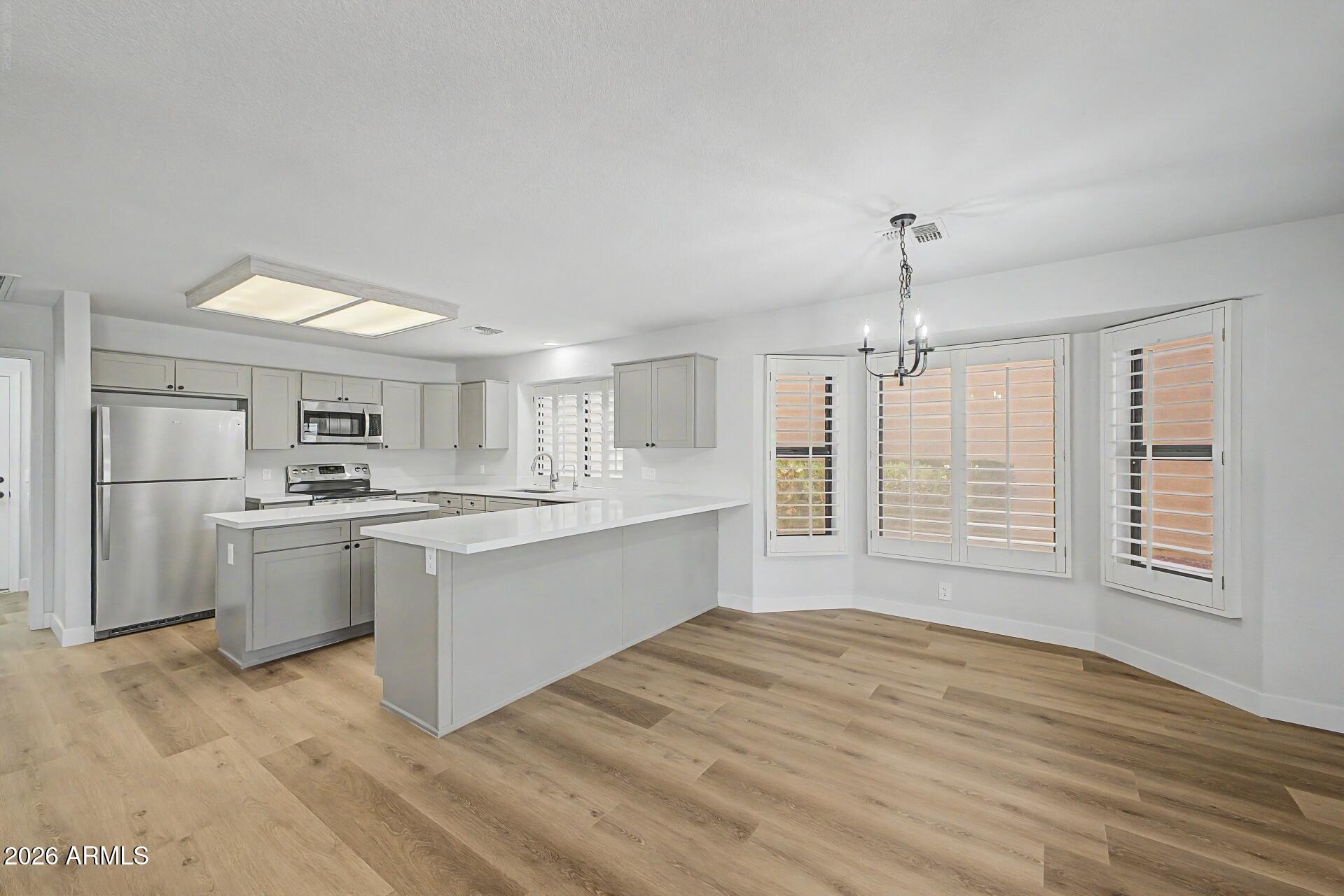 SHADOW RIDGE AT WESTBROOK VILLAGE LT 662-730 TR A - Residential
