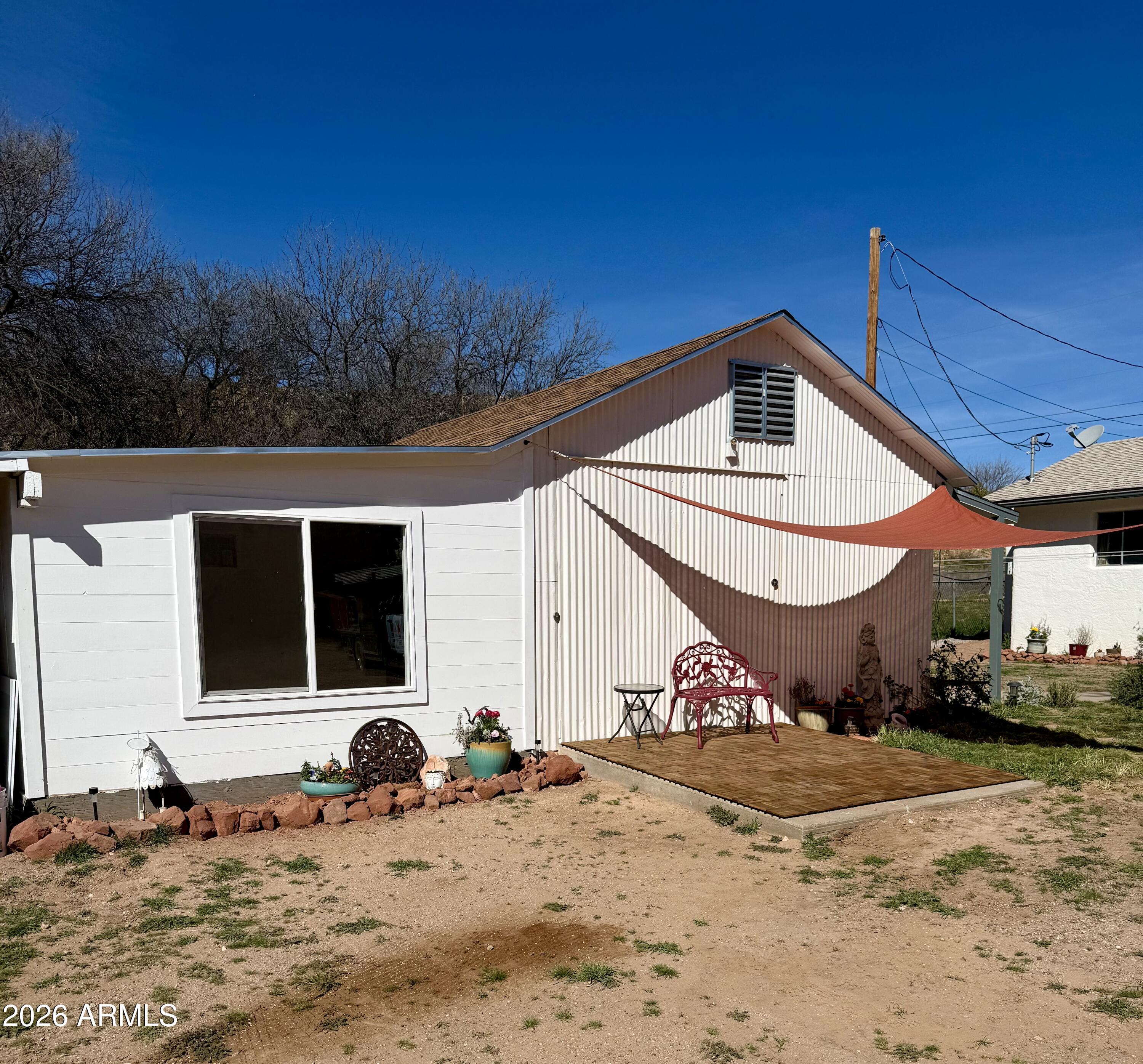 Under 5 Acres - Residential