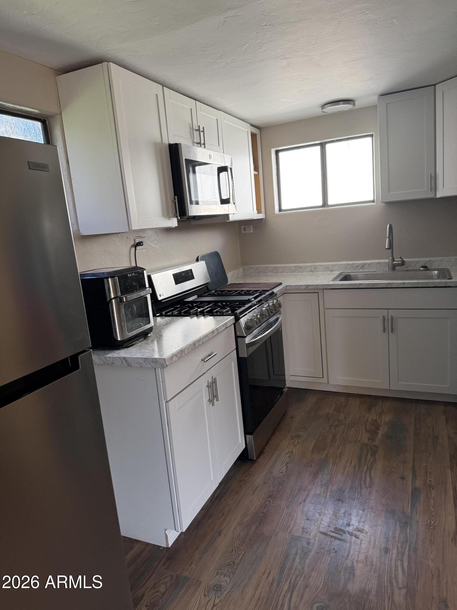 Under 5 Acres - Residential