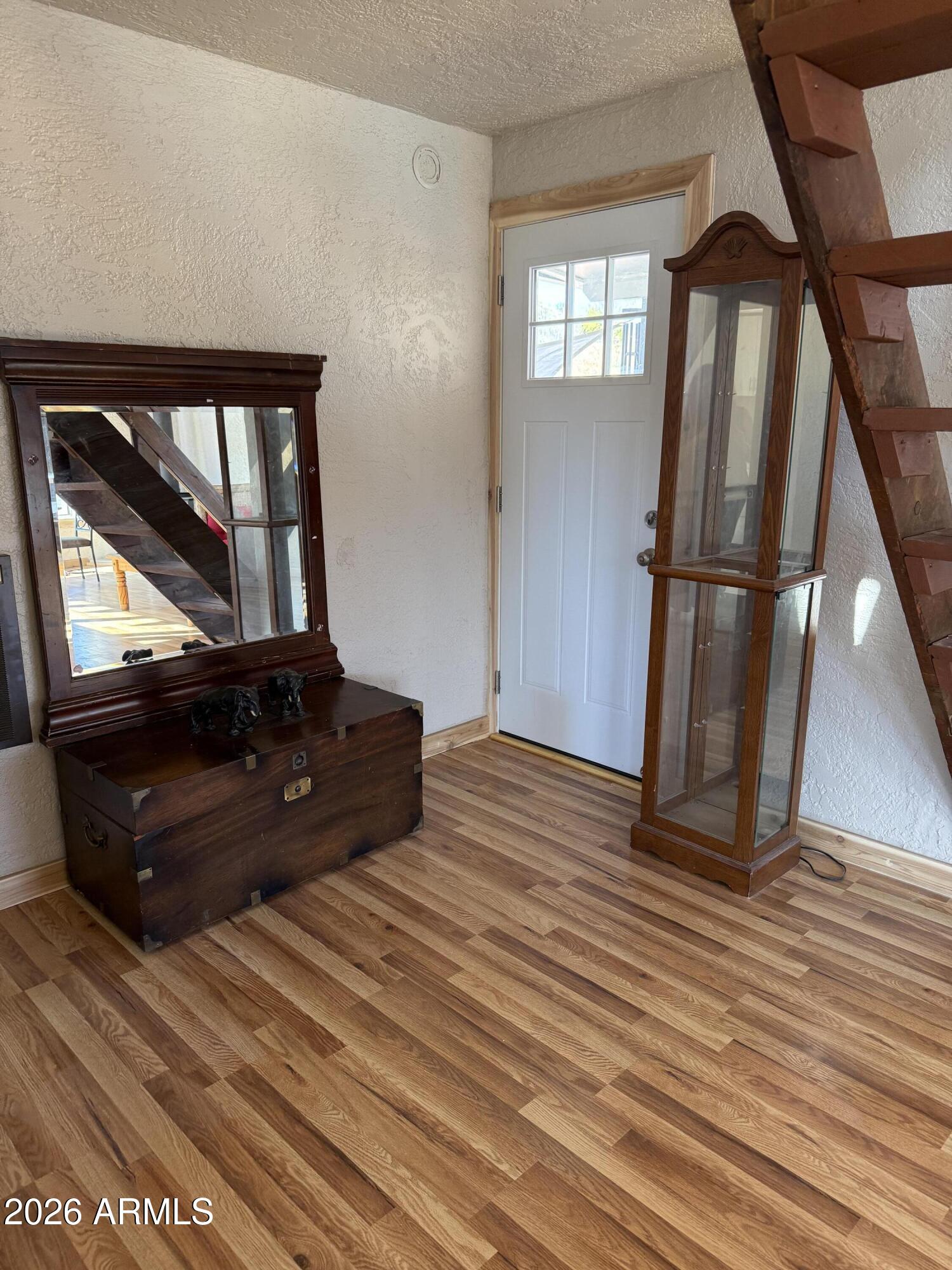 Under 5 Acres - Residential