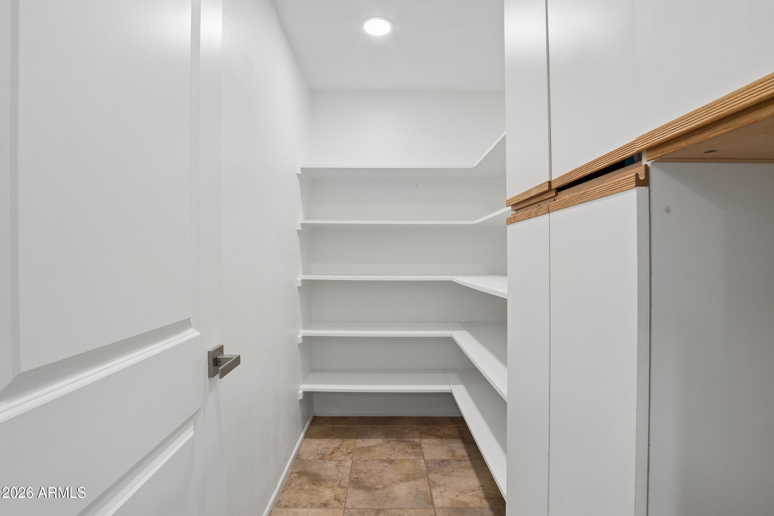 TIERRA ESTE PARK UNIT 4 - Residential